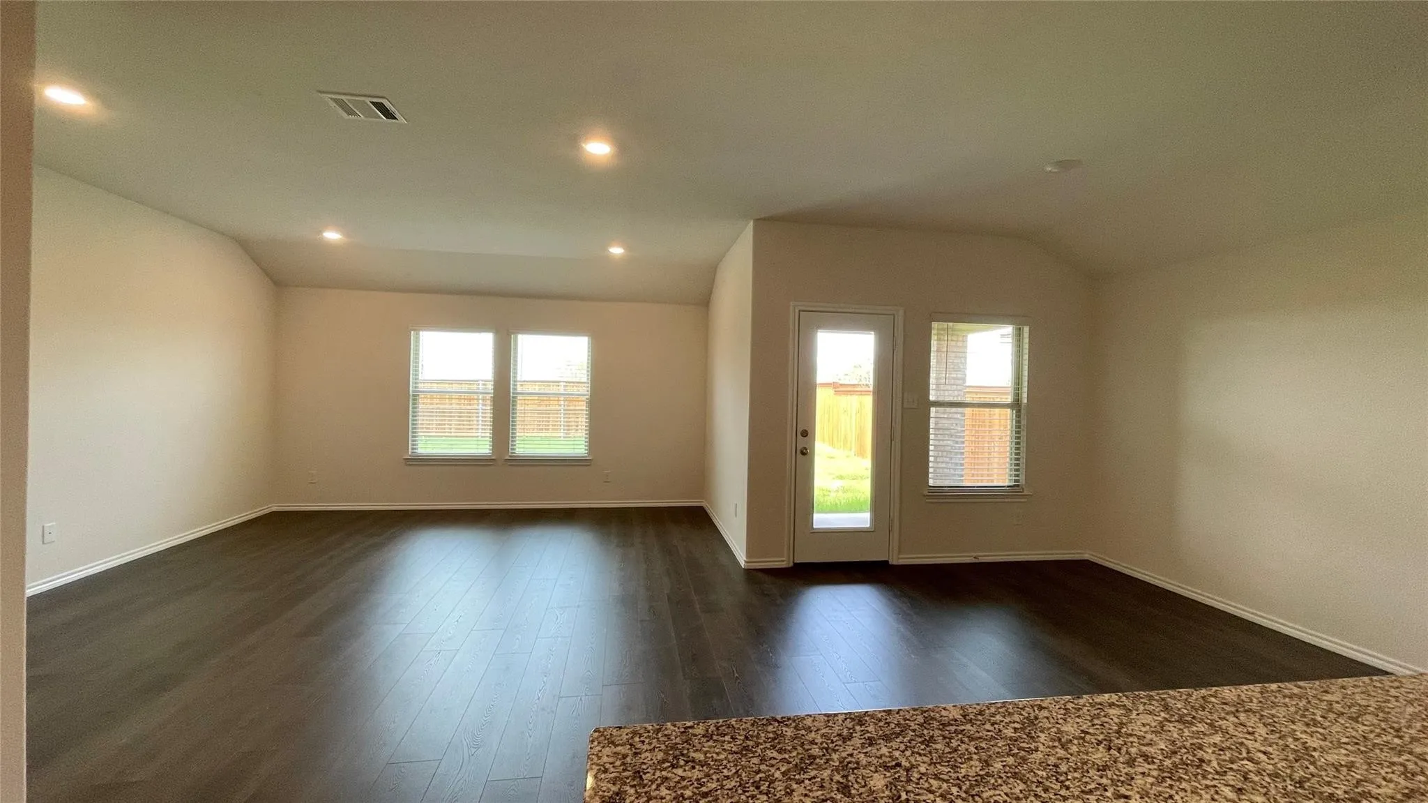 Single Family Residence For Rent in Denton County , 6229 Abby Drive, Celina, Texas 76227, 4 Bedroom, 2 Bathroom, 2 Garage spaces, 1,836 Sqft, built in 2021, mls#21419879, Real Estate Agent in Celina, Homes For Rent in Denton county, Homes For Rent in Celina, Realtor in Celina Texas, Real Estate Brokerage Independent Realty Texas, Luminita Cordes Realtor