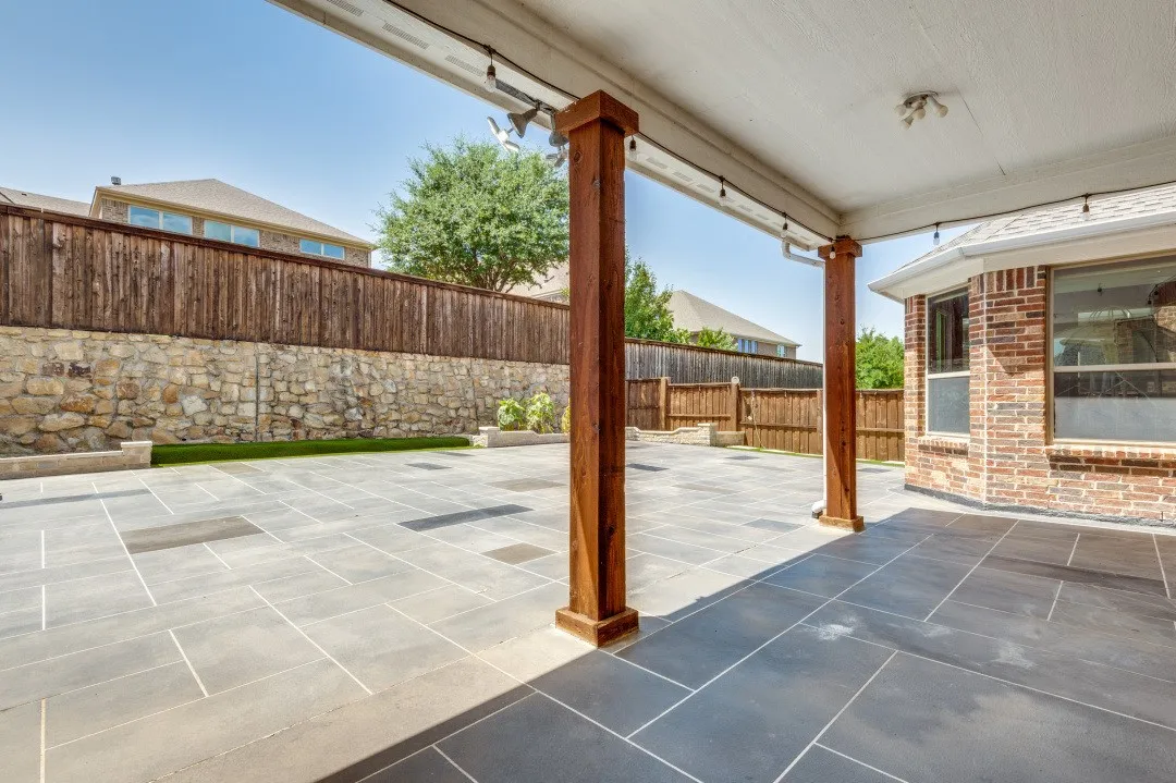 Single Family Residence For Rent in Dallas County , 3035 Dancourt Drive, Irving, Texas 75063, 5 Bedroom, 4 Bathroom, 2 Garage spaces, 5,172 Sqft, built in 2015, mls#21419876, Real Estate Agent in Irving, Homes For Rent in Dallas county, Homes For Rent in Irving, Realtor in Irving Texas, Real Estate Brokerage Independent Realty Texas, Luminita Cordes Realtor