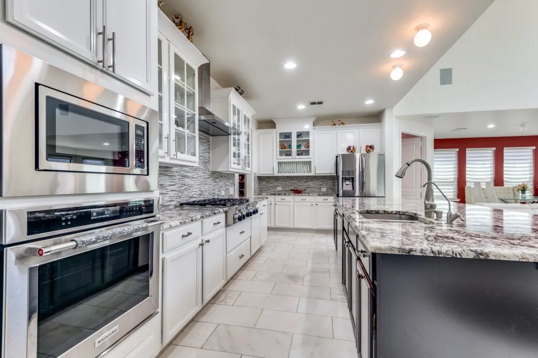 Single Family Residence For Rent in Dallas County , 3035 Dancourt Drive, Irving, Texas 75063, 5 Bedroom, 4 Bathroom, 2 Garage spaces, 5,172 Sqft, built in 2015, mls#21419876, Real Estate Agent in Irving, Homes For Rent in Dallas county, Homes For Rent in Irving, Realtor in Irving Texas, Real Estate Brokerage Independent Realty Texas, Luminita Cordes Realtor