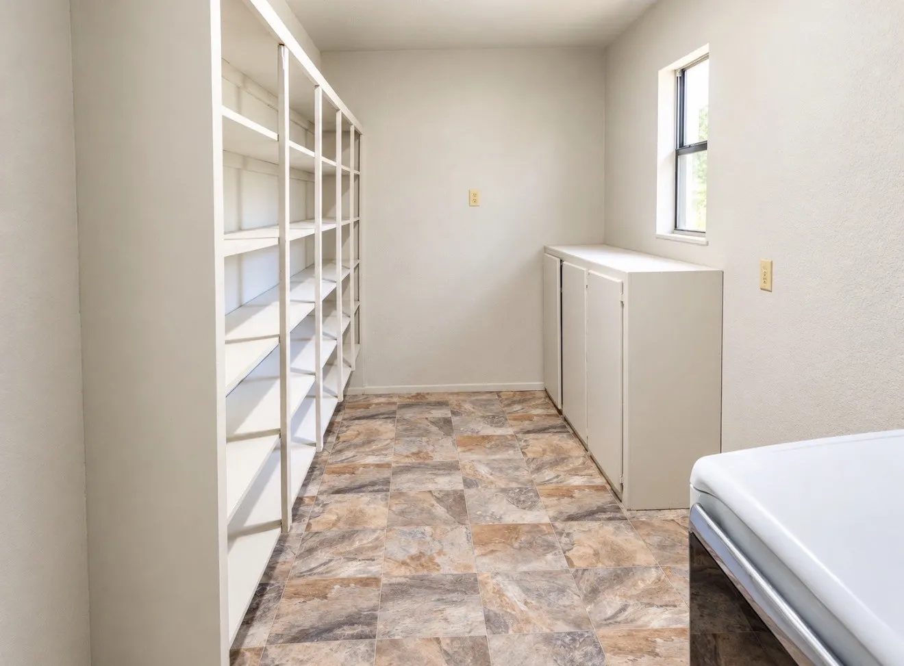 Single Family Residence For Sale in Palo Pinto County , 511 SW 3rd Street, Mineral Wells, Texas 76067, 4 Bedroom, 1 Bathroom, Garage spaces, 2,258 Sqft, built in 1929, mls#21418414, Real Estate Agent in Mineral Wells, Homes For Sale in Palo Pinto county, Homes For Sale in Mineral Wells, Realtor in Mineral Wells Texas, Real Estate Brokerage Independent Realty Texas, Luminita Cordes Realtor