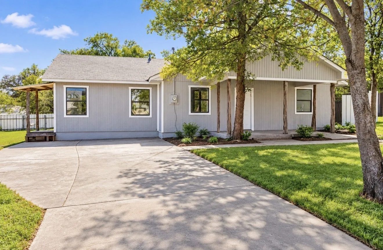 Single Family Residence For Sale