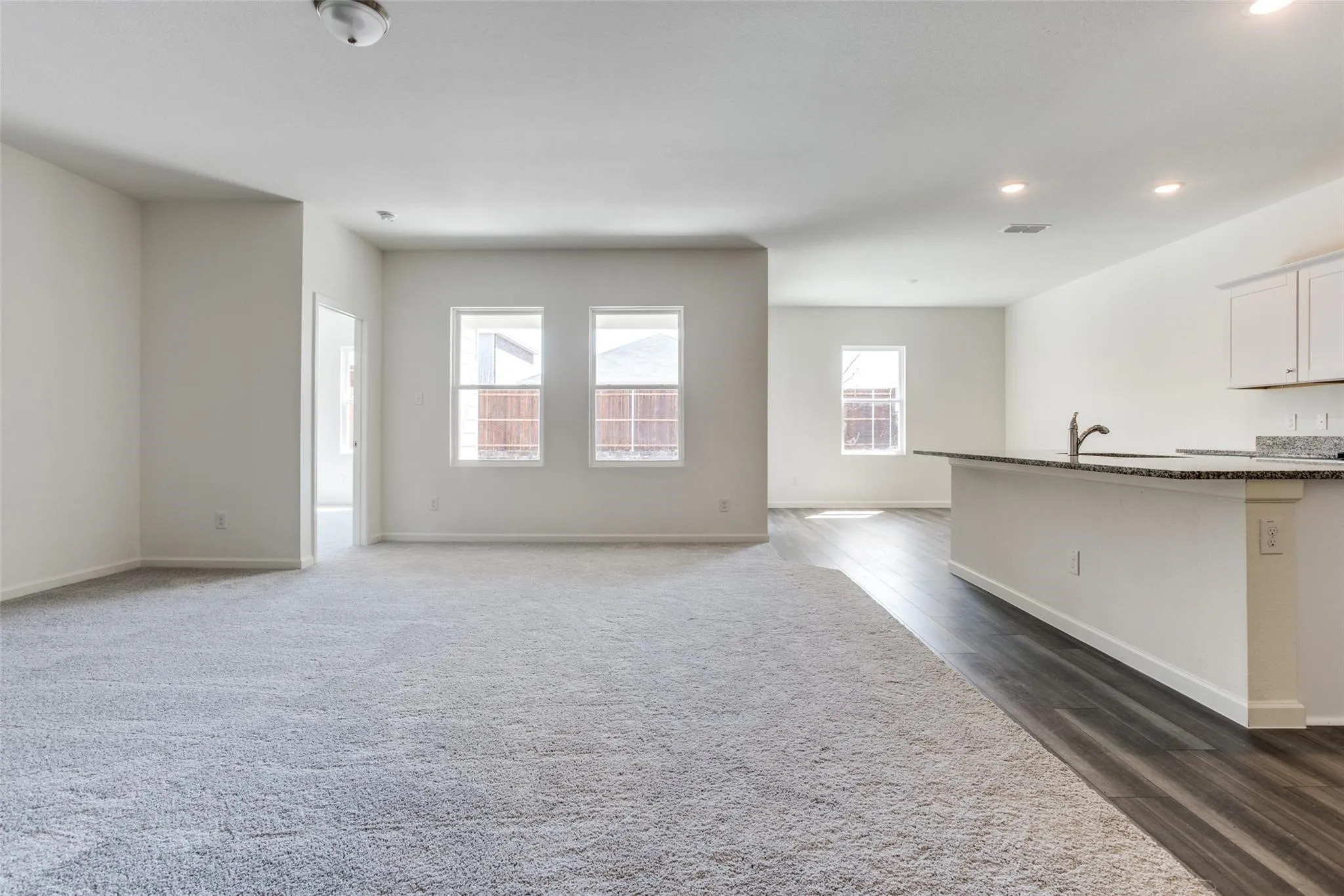 Single Family Residence For Rent in Collin County , 721 Cherry Blossom Street, Anna, Texas 75409, 3 Bedroom, 2 Bathroom, 2 Garage spaces, 1,820 Sqft, built in 2022, mls#21419888, Real Estate Agent in Anna, Homes For Rent in Collin county, Homes For Rent in Anna, Realtor in Anna Texas, Real Estate Brokerage Independent Realty Texas, Luminita Cordes Realtor