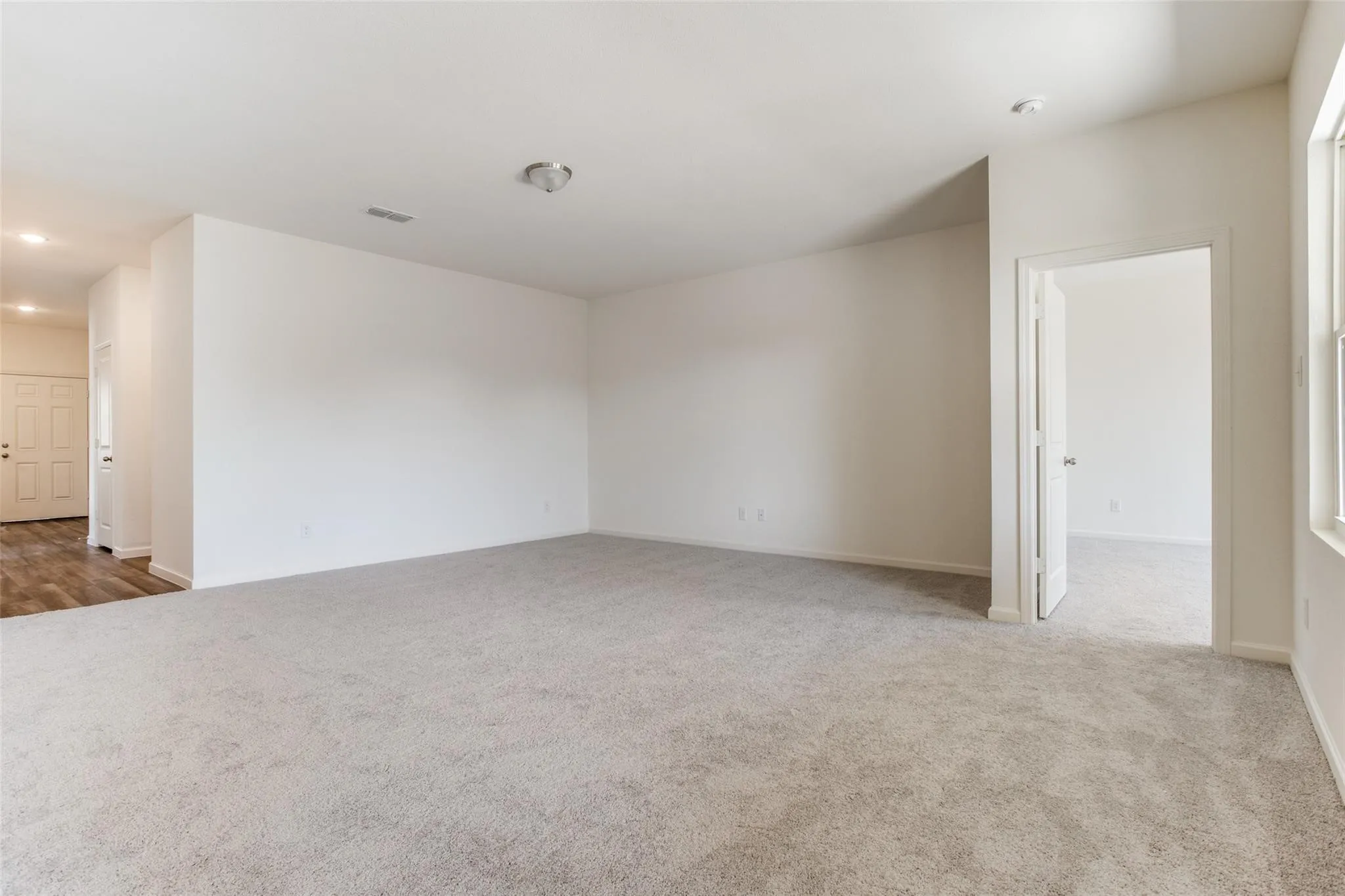 Single Family Residence For Rent in Collin County , 721 Cherry Blossom Street, Anna, Texas 75409, 3 Bedroom, 2 Bathroom, 2 Garage spaces, 1,820 Sqft, built in 2022, mls#21419888, Real Estate Agent in Anna, Homes For Rent in Collin county, Homes For Rent in Anna, Realtor in Anna Texas, Real Estate Brokerage Independent Realty Texas, Luminita Cordes Realtor
