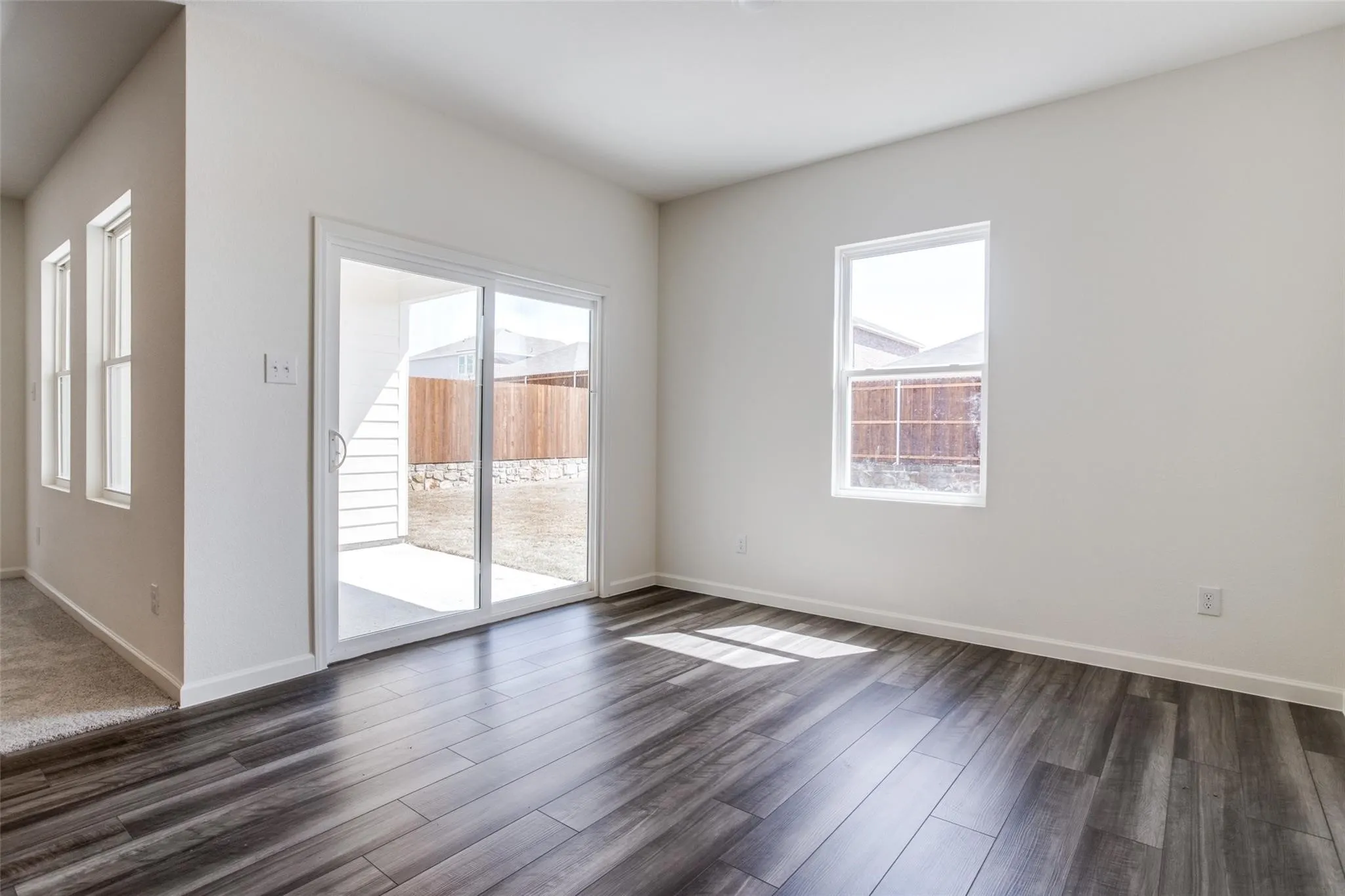 Single Family Residence For Rent in Collin County , 721 Cherry Blossom Street, Anna, Texas 75409, 3 Bedroom, 2 Bathroom, 2 Garage spaces, 1,820 Sqft, built in 2022, mls#21419888, Real Estate Agent in Anna, Homes For Rent in Collin county, Homes For Rent in Anna, Realtor in Anna Texas, Real Estate Brokerage Independent Realty Texas, Luminita Cordes Realtor