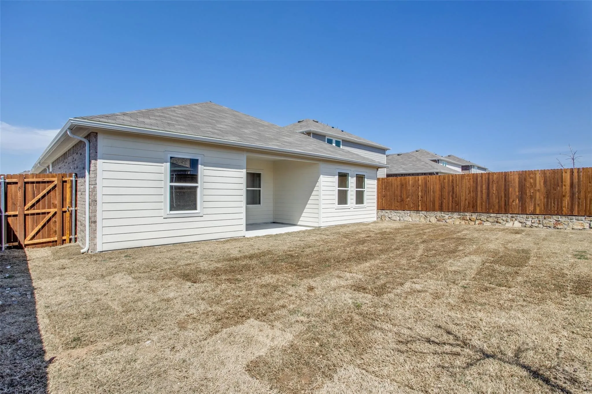 Single Family Residence For Rent in Collin County , 721 Cherry Blossom Street, Anna, Texas 75409, 3 Bedroom, 2 Bathroom, 2 Garage spaces, 1,820 Sqft, built in 2022, mls#21419888, Real Estate Agent in Anna, Homes For Rent in Collin county, Homes For Rent in Anna, Realtor in Anna Texas, Real Estate Brokerage Independent Realty Texas, Luminita Cordes Realtor