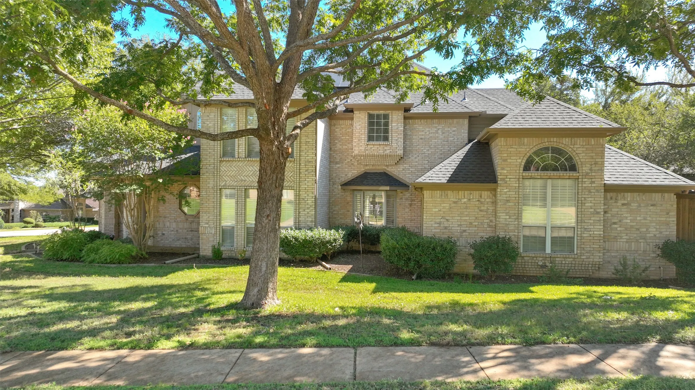 1600 Fairway Drive! Lots of mature trees!