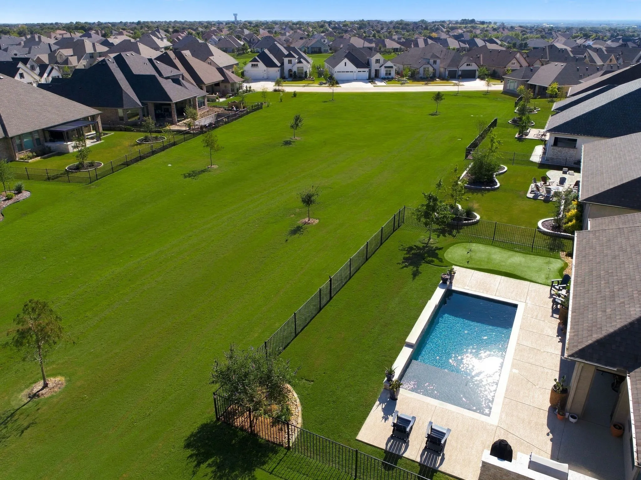 Single Family Residence For Sale in Denton County , 11113 Mica Lane, Denton, Texas 76207, 2 Bedroom, 3 Bathroom, 3 Garage spaces, 2,567 Sqft, built in 2024, mls#21412425, Real Estate Agent in Denton, Homes For Sale in Denton county, Homes For Sale in Denton, Realtor in Denton Texas, Real Estate Brokerage Independent Realty Texas, Luminita Cordes Realtor