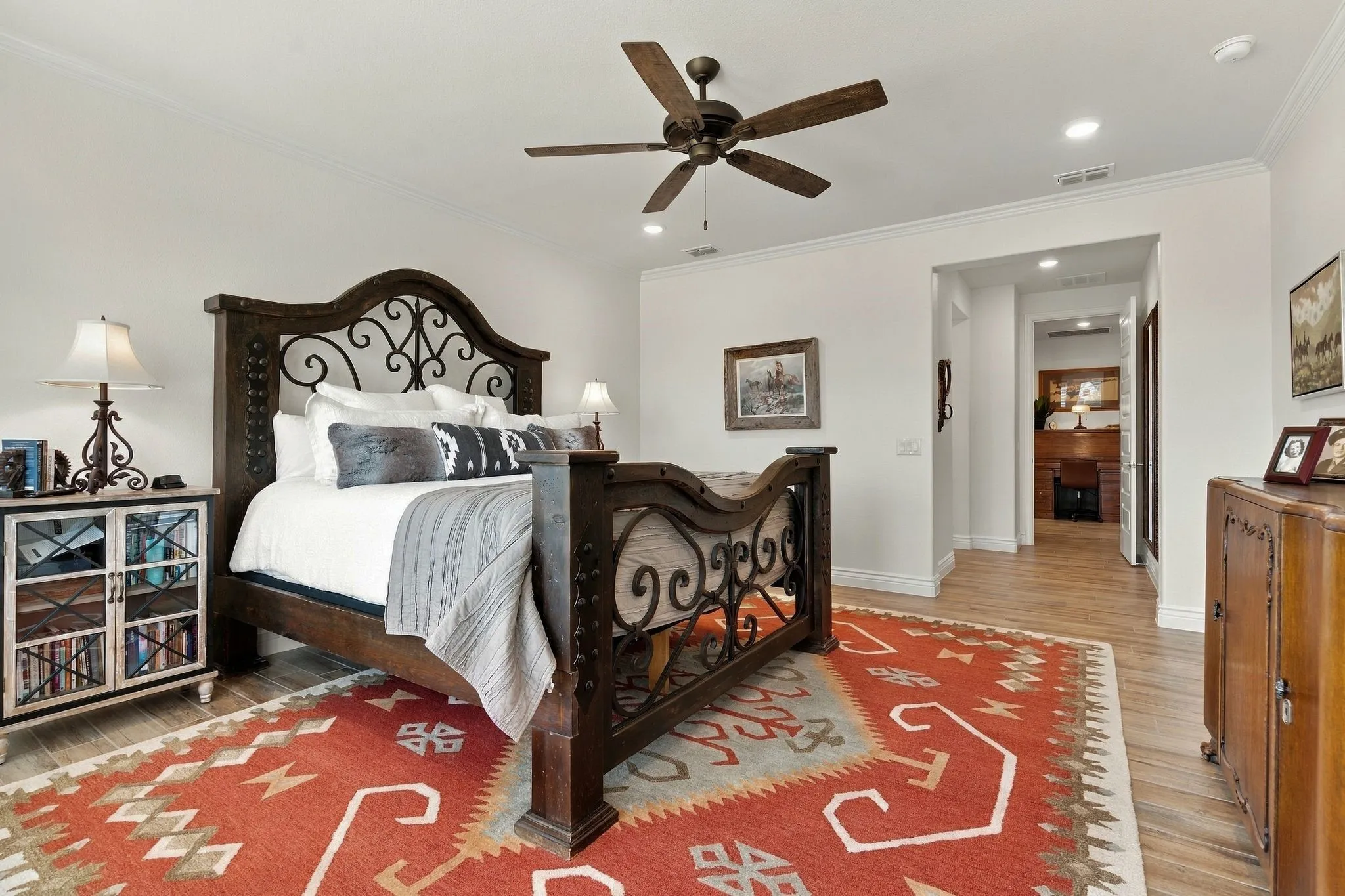 Single Family Residence For Sale in Denton County , 11113 Mica Lane, Denton, Texas 76207, 2 Bedroom, 3 Bathroom, 3 Garage spaces, 2,567 Sqft, built in 2024, mls#21412425, Real Estate Agent in Denton, Homes For Sale in Denton county, Homes For Sale in Denton, Realtor in Denton Texas, Real Estate Brokerage Independent Realty Texas, Luminita Cordes Realtor