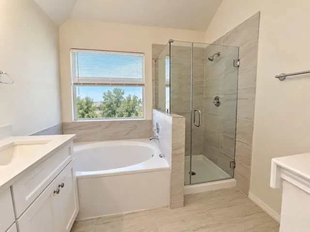 Single Family Residence For Rent in Denton County , 4617 Sandera Lane, Flower Mound, Texas 75028, 3 Bedroom, 3 Bathroom, 2 Garage spaces, 2,041 Sqft, built in 1992, mls#21419904, Real Estate Agent in Flower Mound, Homes For Rent in Denton county, Homes For Rent in Flower Mound, Realtor in Flower Mound Texas, Real Estate Brokerage Independent Realty Texas, Luminita Cordes Realtor