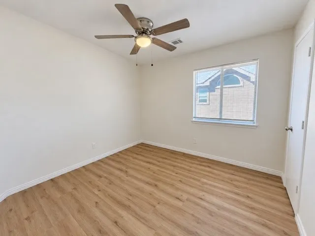 Single Family Residence For Rent in Denton County , 4617 Sandera Lane, Flower Mound, Texas 75028, 3 Bedroom, 3 Bathroom, 2 Garage spaces, 2,041 Sqft, built in 1992, mls#21419904, Real Estate Agent in Flower Mound, Homes For Rent in Denton county, Homes For Rent in Flower Mound, Realtor in Flower Mound Texas, Real Estate Brokerage Independent Realty Texas, Luminita Cordes Realtor
