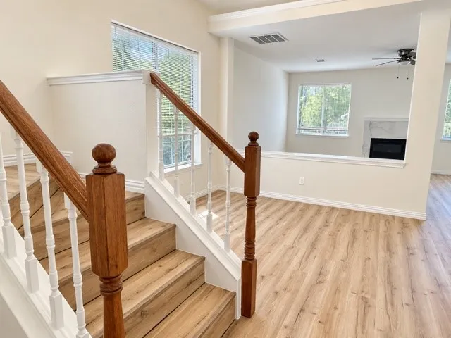 Single Family Residence For Rent in Denton County , 4617 Sandera Lane, Flower Mound, Texas 75028, 3 Bedroom, 3 Bathroom, 2 Garage spaces, 2,041 Sqft, built in 1992, mls#21419904, Real Estate Agent in Flower Mound, Homes For Rent in Denton county, Homes For Rent in Flower Mound, Realtor in Flower Mound Texas, Real Estate Brokerage Independent Realty Texas, Luminita Cordes Realtor