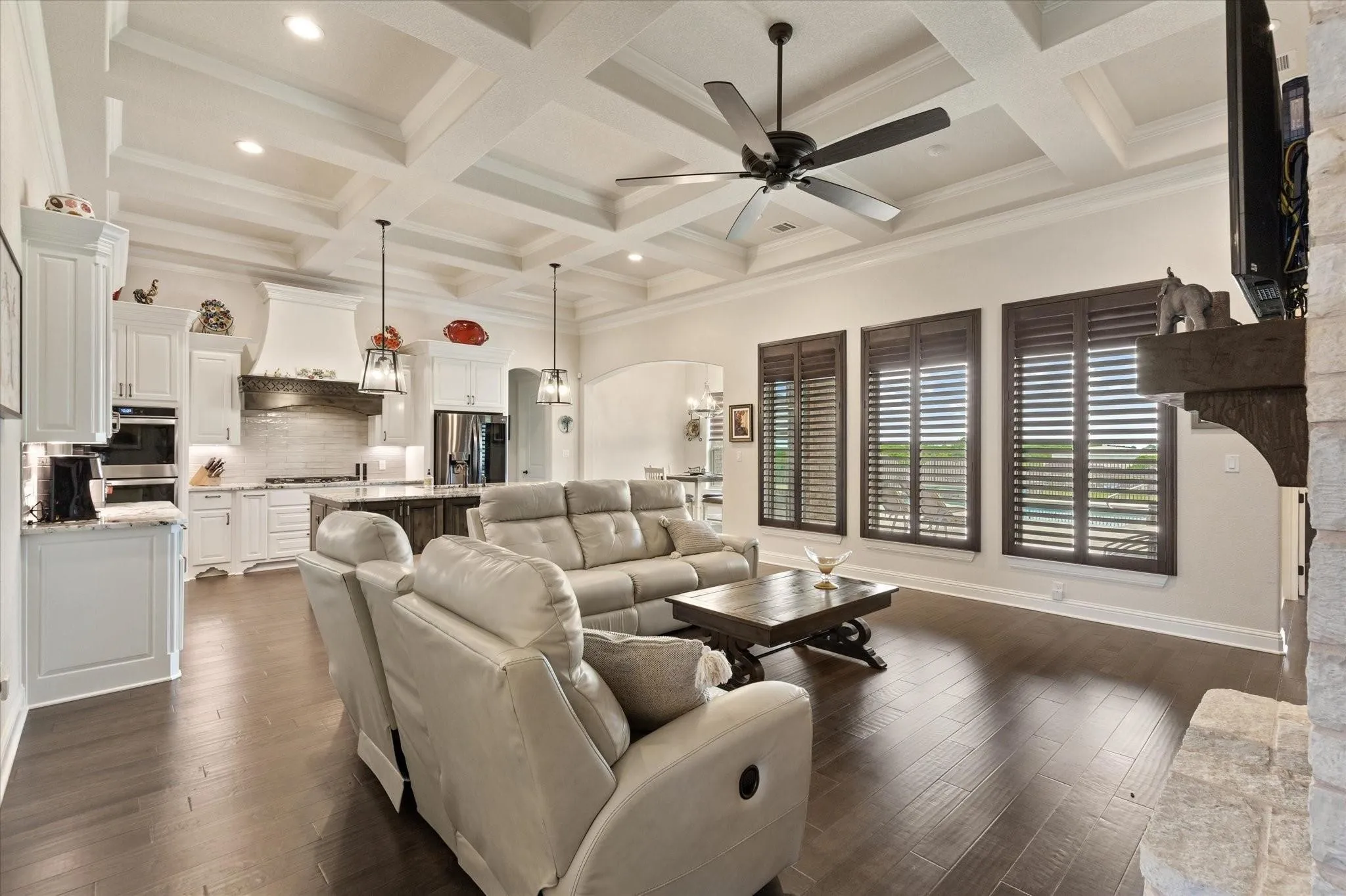 Single Family Residence For Sale in Hood County , 716 Coastal Meadows Court, Granbury, Texas 76049, 4 Bedroom, 3 Bathroom, 3 Garage spaces, 2,898 Sqft, built in 2020, mls#21419931, Real Estate Agent in Granbury, Homes For Sale in Hood county, Homes For Sale in Granbury, Realtor in Granbury Texas, Real Estate Brokerage Independent Realty Texas, Luminita Cordes Realtor