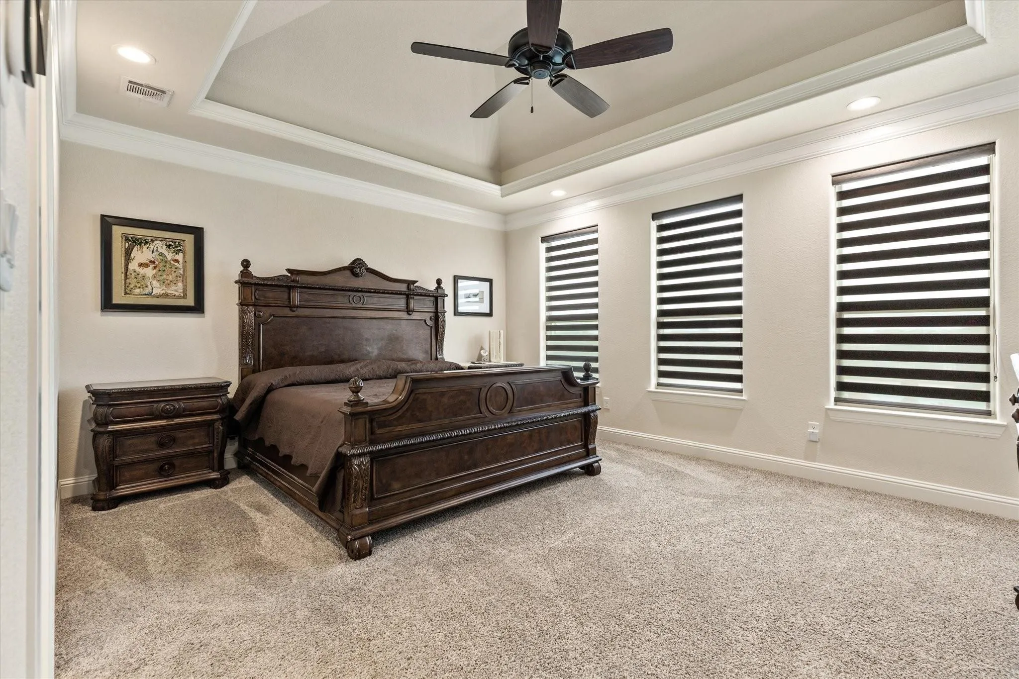 Single Family Residence For Sale in Hood County , 716 Coastal Meadows Court, Granbury, Texas 76049, 4 Bedroom, 3 Bathroom, 3 Garage spaces, 2,898 Sqft, built in 2020, mls#21419931, Real Estate Agent in Granbury, Homes For Sale in Hood county, Homes For Sale in Granbury, Realtor in Granbury Texas, Real Estate Brokerage Independent Realty Texas, Luminita Cordes Realtor