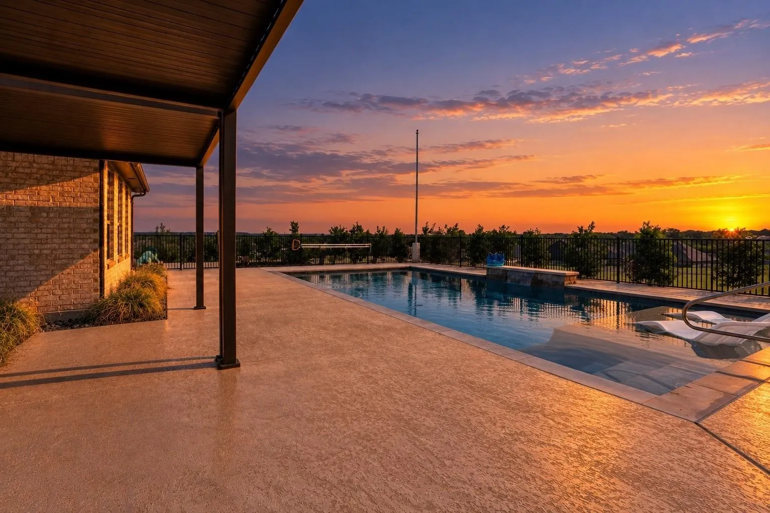Single Family Residence For Sale in Hood County , 716 Coastal Meadows Court, Granbury, Texas 76049, 4 Bedroom, 3 Bathroom, 3 Garage spaces, 2,898 Sqft, built in 2020, mls#21419931, Real Estate Agent in Granbury, Homes For Sale in Hood county, Homes For Sale in Granbury, Realtor in Granbury Texas, Real Estate Brokerage Independent Realty Texas, Luminita Cordes Realtor
