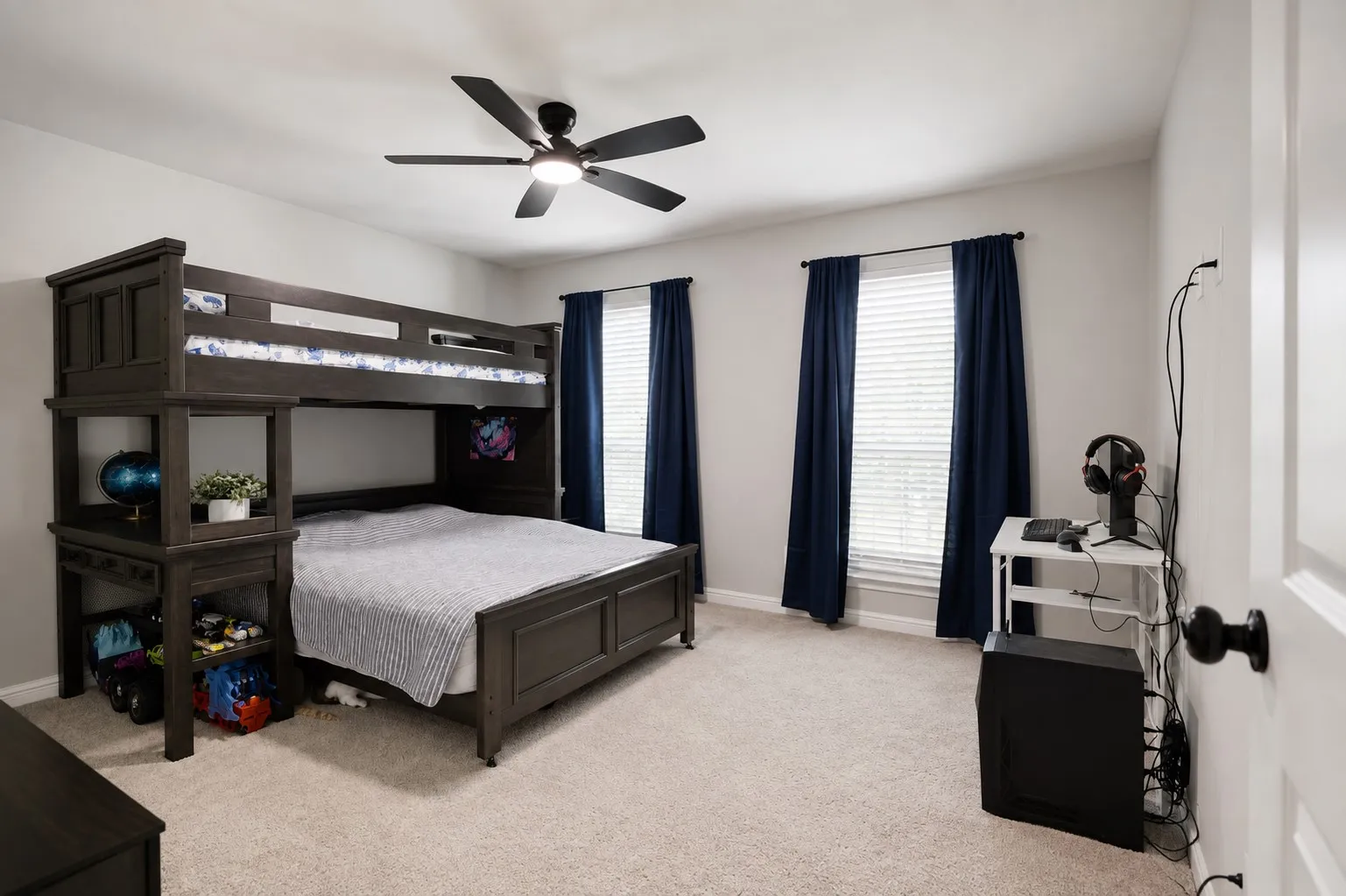 Single Family Residence For Rent in Hunt County , 1420 Marshall Street, Greenville, Texas 75401, 4 Bedroom, 2 Bathroom, 2 Garage spaces, 2,074 Sqft, built in 2024, mls#21419940, Real Estate Agent in Greenville, Homes For Rent in Hunt county, Homes For Rent in Greenville, Realtor in Greenville Texas, Real Estate Brokerage Independent Realty Texas, Luminita Cordes Realtor
