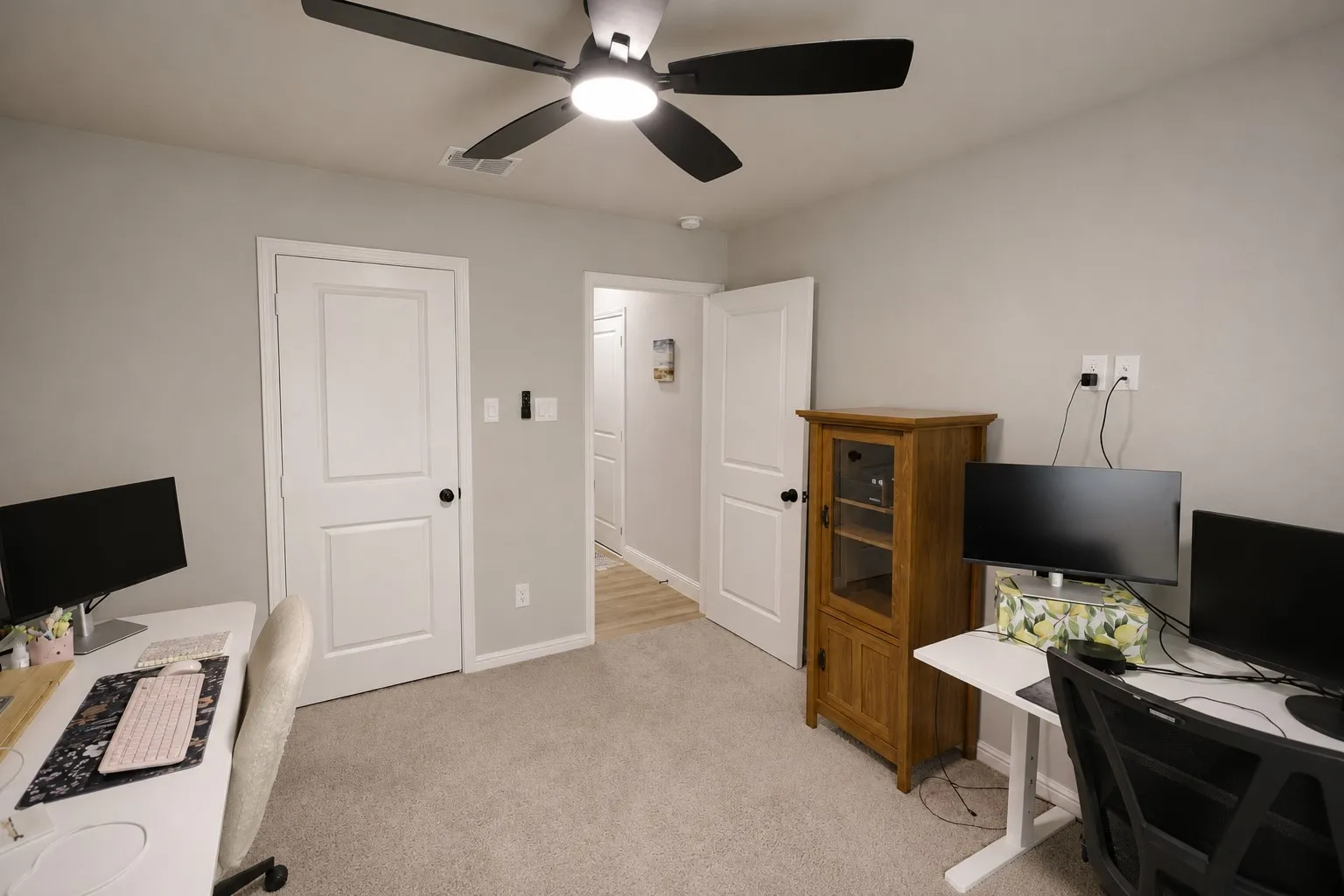 Single Family Residence For Rent in Hunt County , 1420 Marshall Street, Greenville, Texas 75401, 4 Bedroom, 2 Bathroom, 2 Garage spaces, 2,074 Sqft, built in 2024, mls#21419940, Real Estate Agent in Greenville, Homes For Rent in Hunt county, Homes For Rent in Greenville, Realtor in Greenville Texas, Real Estate Brokerage Independent Realty Texas, Luminita Cordes Realtor
