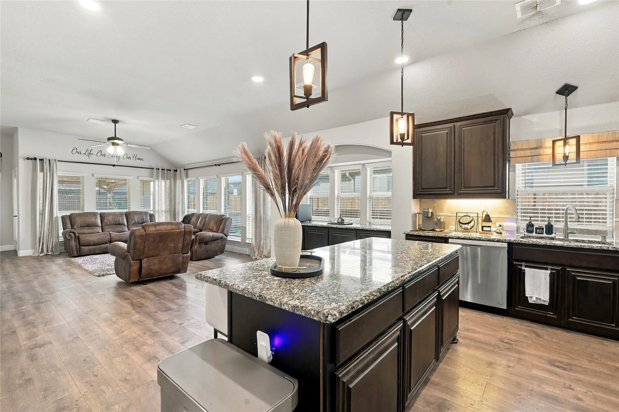 Single Family Residence For Sale in Tarrant County , 4117 Mountain Meadow Road, Fort Worth, Texas 76036, 4 Bedroom, 2 Bathroom, 2 Garage spaces, 2,042 Sqft, built in 2019, mls#21417440, Real Estate Agent in Fort Worth, Homes For Sale in Tarrant county, Homes For Sale in Fort Worth, Realtor in Fort Worth Texas, Real Estate Brokerage Independent Realty Texas, Luminita Cordes Realtor