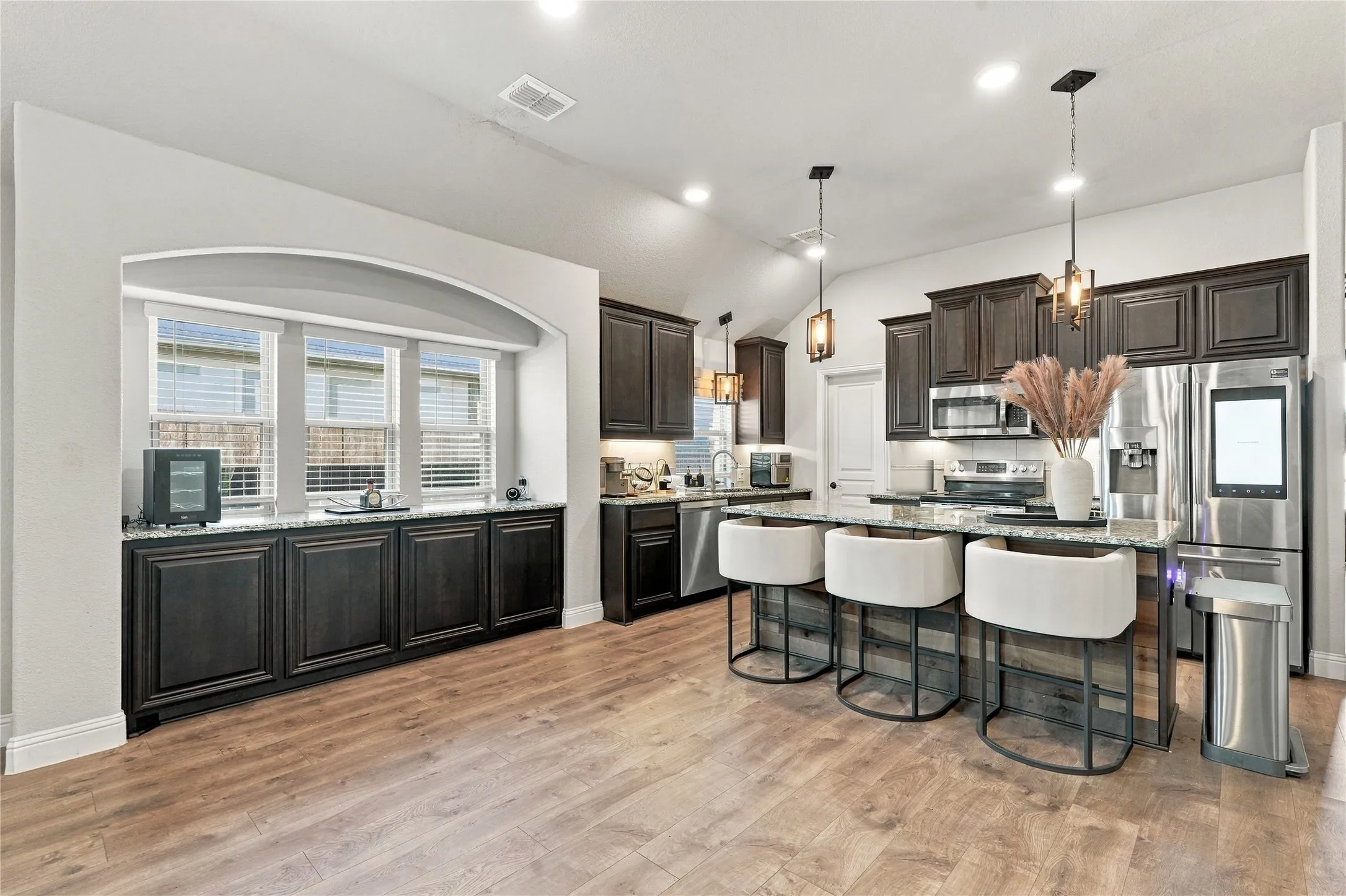 Single Family Residence For Sale in Tarrant County , 4117 Mountain Meadow Road, Fort Worth, Texas 76036, 4 Bedroom, 2 Bathroom, 2 Garage spaces, 2,042 Sqft, built in 2019, mls#21417440, Real Estate Agent in Fort Worth, Homes For Sale in Tarrant county, Homes For Sale in Fort Worth, Realtor in Fort Worth Texas, Real Estate Brokerage Independent Realty Texas, Luminita Cordes Realtor