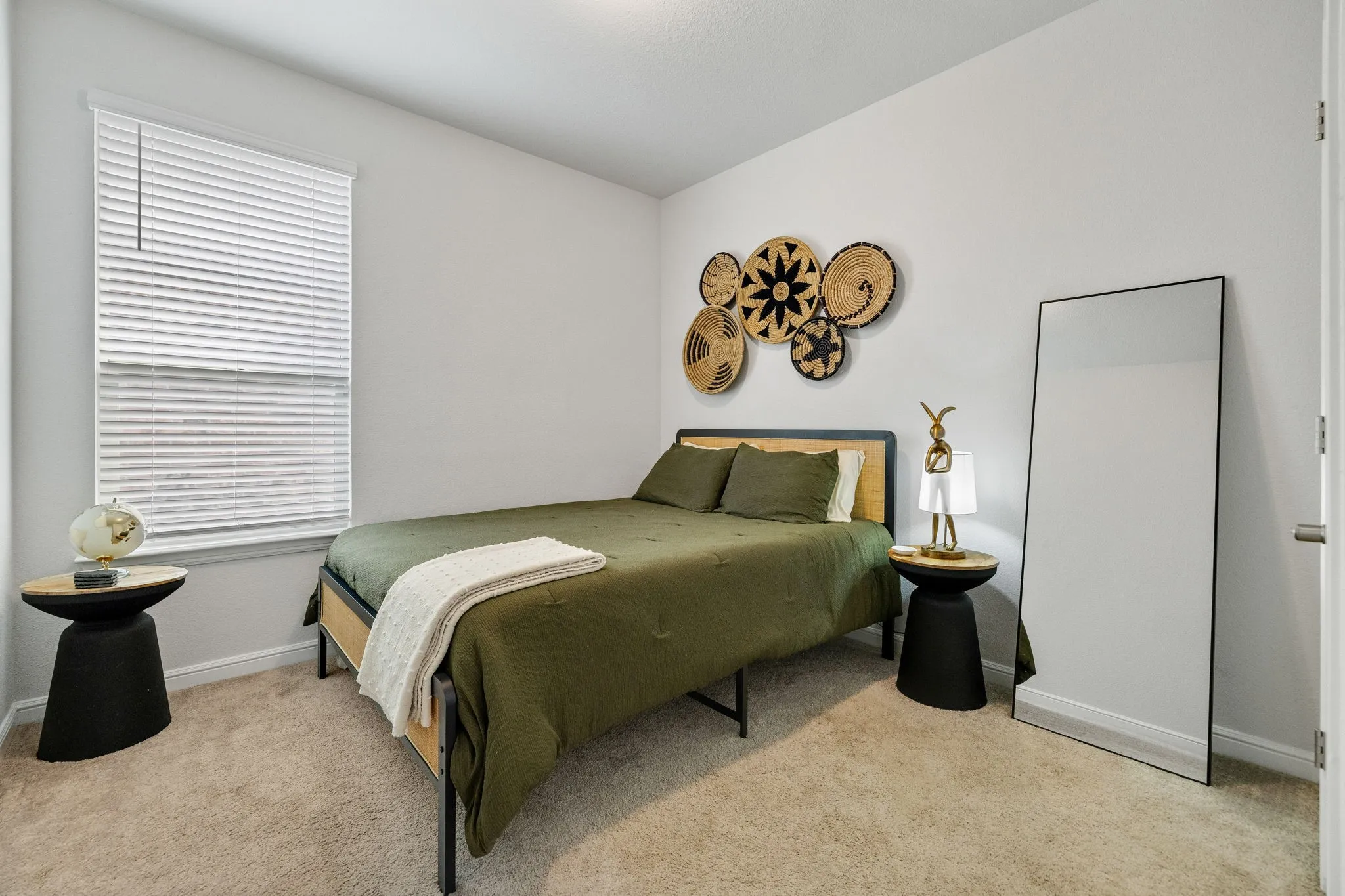 Single Family Residence For Sale in Tarrant County , 1108 Nelson Place, Fort Worth, Texas 76028, 4 Bedroom, 2 Bathroom, 2 Garage spaces, 1,995 Sqft, built in 2020, mls#21418938, Real Estate Agent in Fort Worth, Homes For Sale in Tarrant county, Homes For Sale in Fort Worth, Realtor in Fort Worth Texas, Real Estate Brokerage Independent Realty Texas, Luminita Cordes Realtor