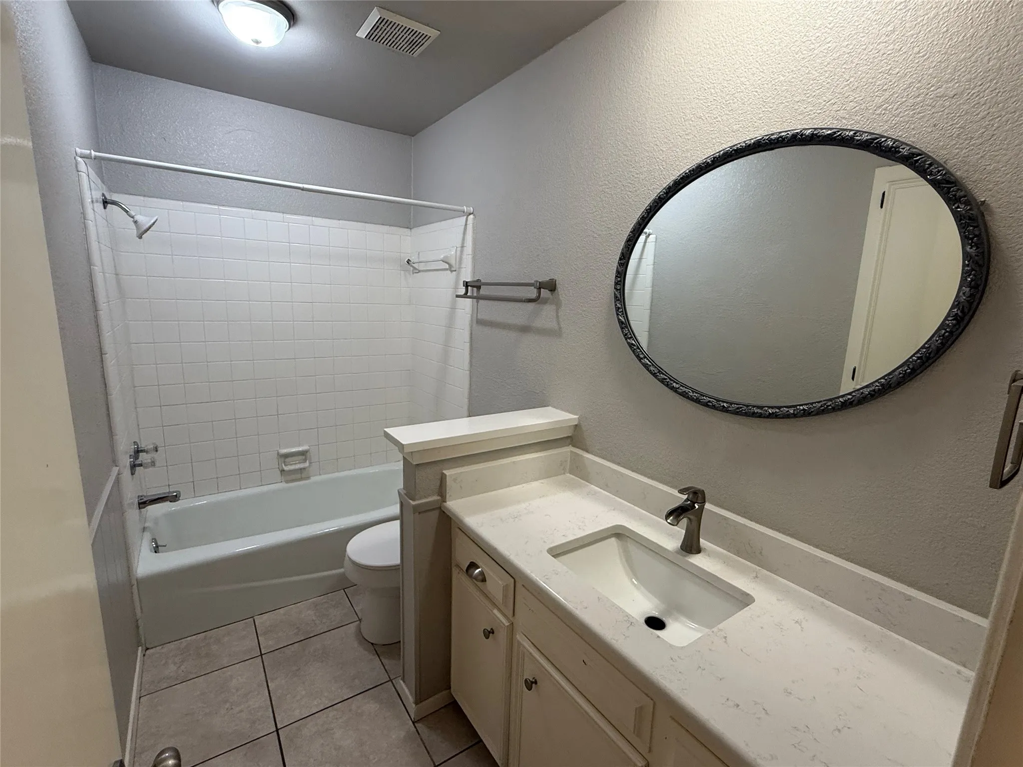 Single Family Residence For Rent in Johnson County , 417 Linda Drive, Burleson, Texas 76028, 4 Bedroom, 2 Bathroom, 2 Garage spaces, 1,422 Sqft, built in 1979, mls#21418731, Real Estate Agent in Burleson, Homes For Rent in Johnson county, Homes For Rent in Burleson, Realtor in Burleson Texas, Real Estate Brokerage Independent Realty Texas, Luminita Cordes Realtor