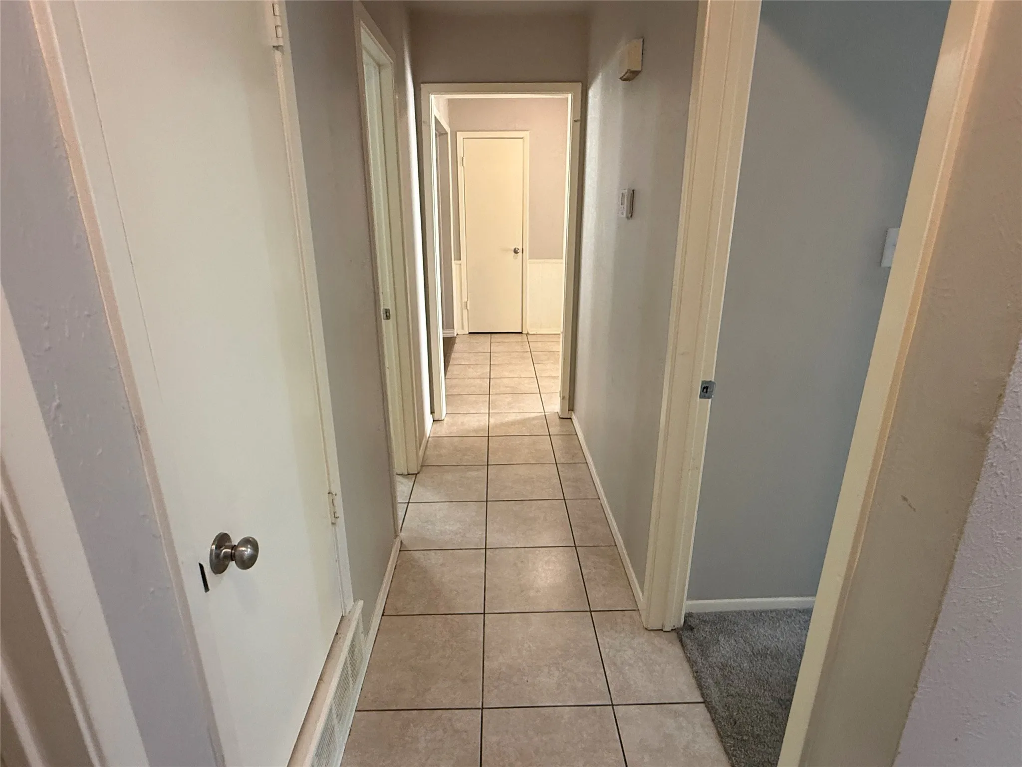 Single Family Residence For Rent in Johnson County , 417 Linda Drive, Burleson, Texas 76028, 4 Bedroom, 2 Bathroom, 2 Garage spaces, 1,422 Sqft, built in 1979, mls#21418731, Real Estate Agent in Burleson, Homes For Rent in Johnson county, Homes For Rent in Burleson, Realtor in Burleson Texas, Real Estate Brokerage Independent Realty Texas, Luminita Cordes Realtor