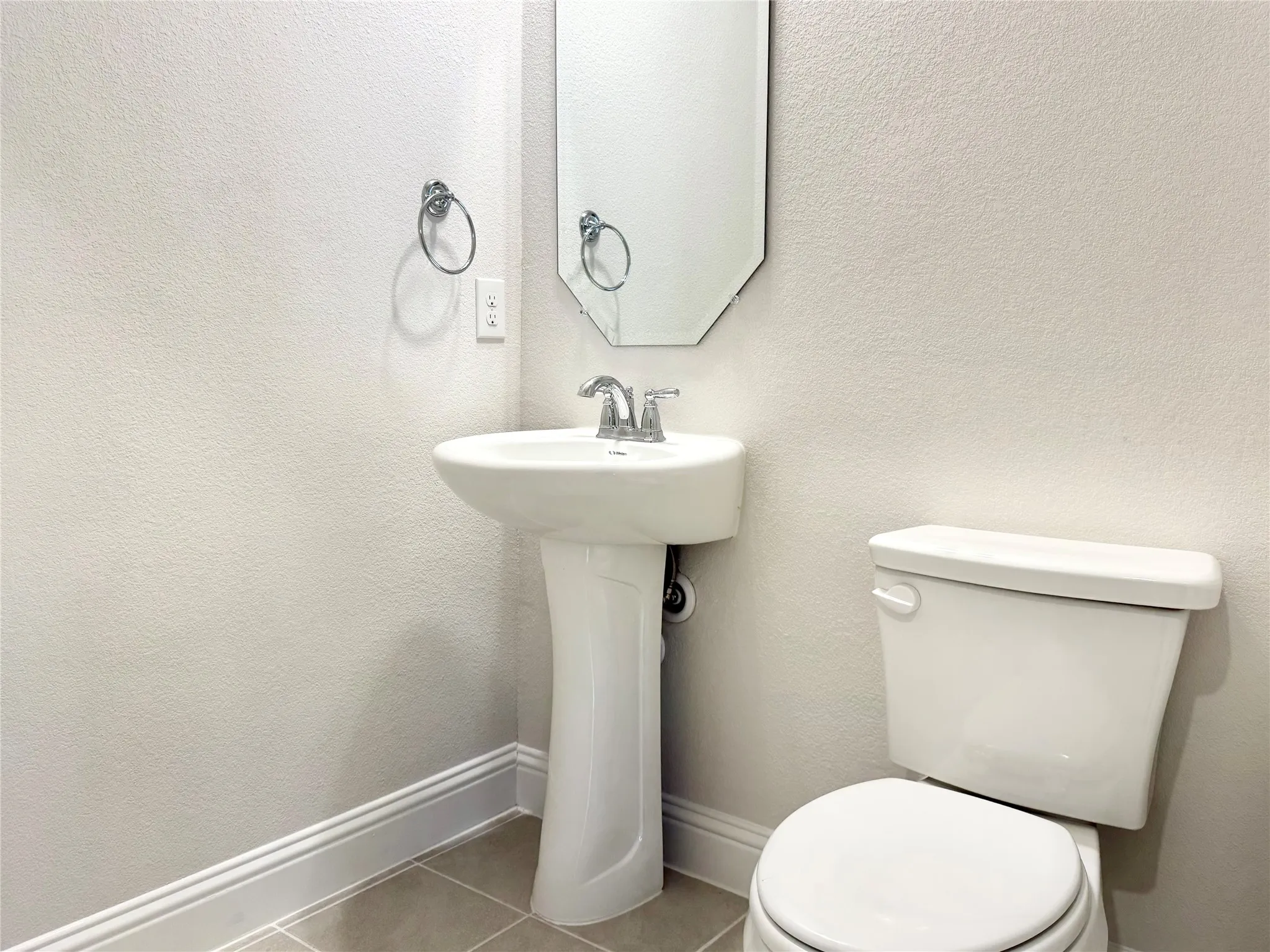 Townhouse For Rent in Dallas County , 7856 Manilla Drive, Rowlett, Texas 75088, 4 Bedroom, 4 Bathroom, 2 Garage spaces, 2,277 Sqft, built in 2023, mls#21419964, Real Estate Agent in Rowlett, Homes For Rent in Dallas county, Homes For Rent in Rowlett, Realtor in Rowlett Texas, Real Estate Brokerage Independent Realty Texas, Luminita Cordes Realtor