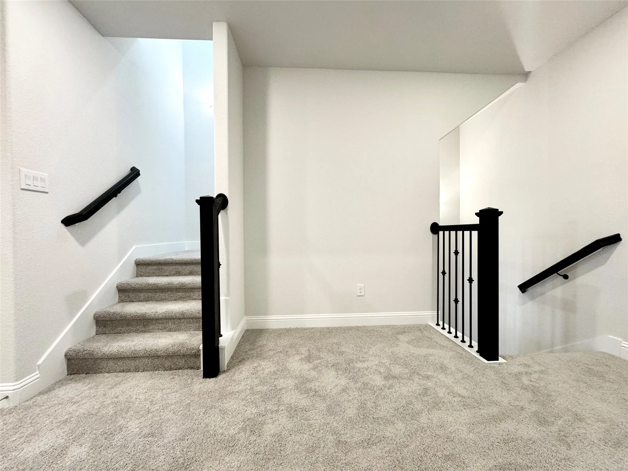 Townhouse For Rent in Dallas County , 7856 Manilla Drive, Rowlett, Texas 75088, 4 Bedroom, 4 Bathroom, 2 Garage spaces, 2,277 Sqft, built in 2023, mls#21419964, Real Estate Agent in Rowlett, Homes For Rent in Dallas county, Homes For Rent in Rowlett, Realtor in Rowlett Texas, Real Estate Brokerage Independent Realty Texas, Luminita Cordes Realtor