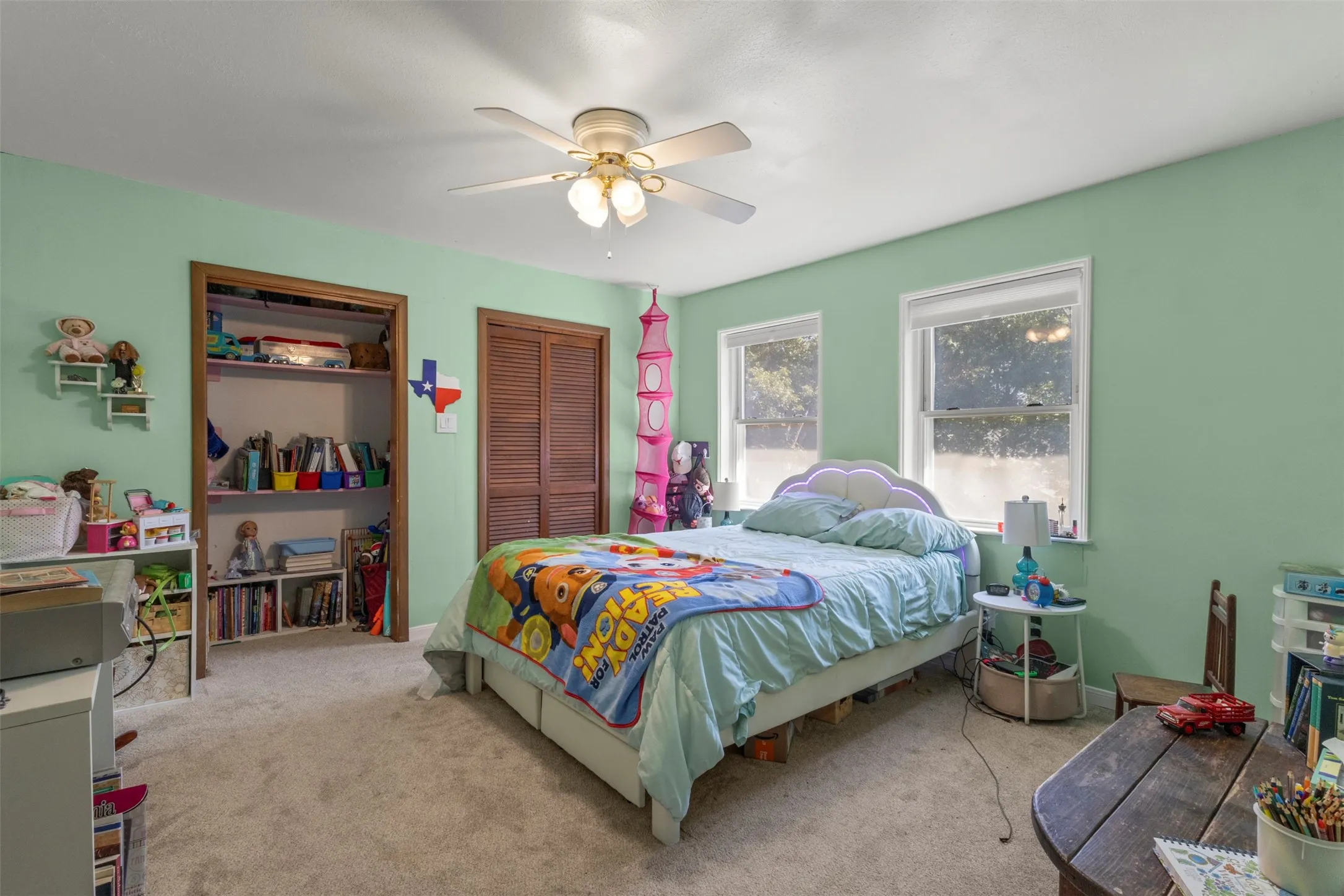 Single Family Residence For Sale in Collin County , 206 Watson Drive, Allen, Texas 75002, 5 Bedroom, 3 Bathroom, 2 Garage spaces, 2,649 Sqft, built in 1962, mls#21419729, Real Estate Agent in Allen, Homes For Sale in Collin county, Homes For Sale in Allen, Realtor in Allen Texas, Real Estate Brokerage Independent Realty Texas, Luminita Cordes Realtor