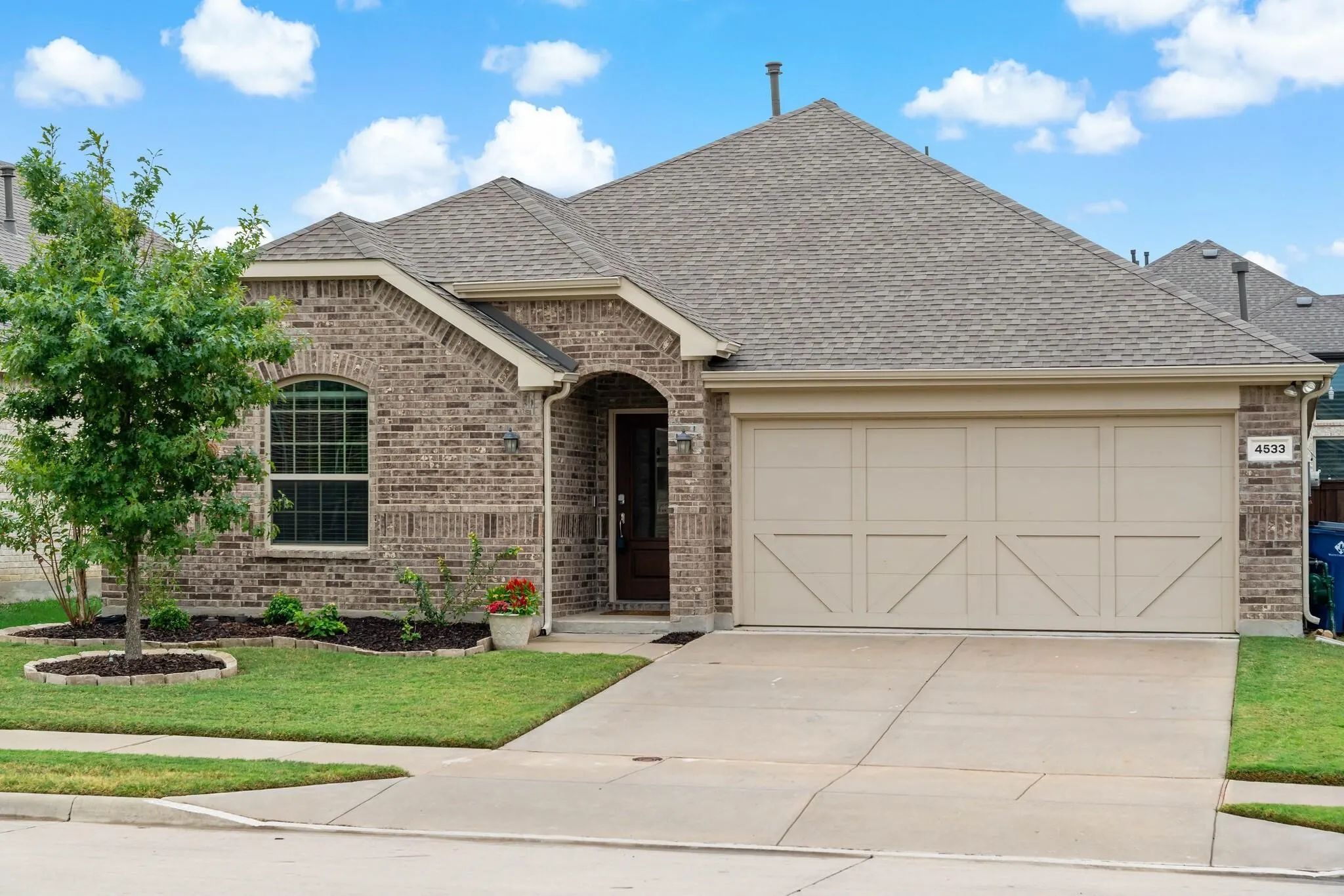 Single Family Residence For Rent in Denton County , 4533 Conrad Avenue, Celina, Texas 76227, 4 Bedroom, 2 Bathroom, 2 Garage spaces, 2,018 Sqft, built in 2019, mls#21418818, Real Estate Agent in Celina, Homes For Rent in Denton county, Homes For Rent in Celina, Realtor in Celina Texas, Real Estate Brokerage Independent Realty Texas, Luminita Cordes Realtor