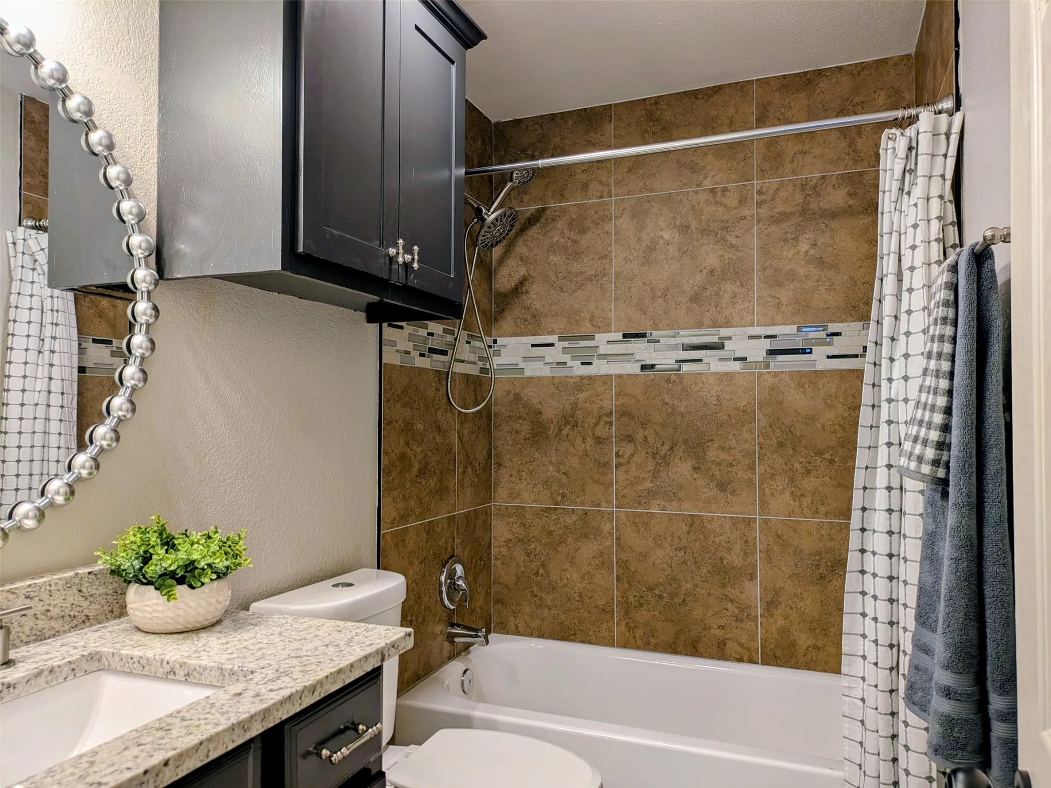Upstairs bathroom