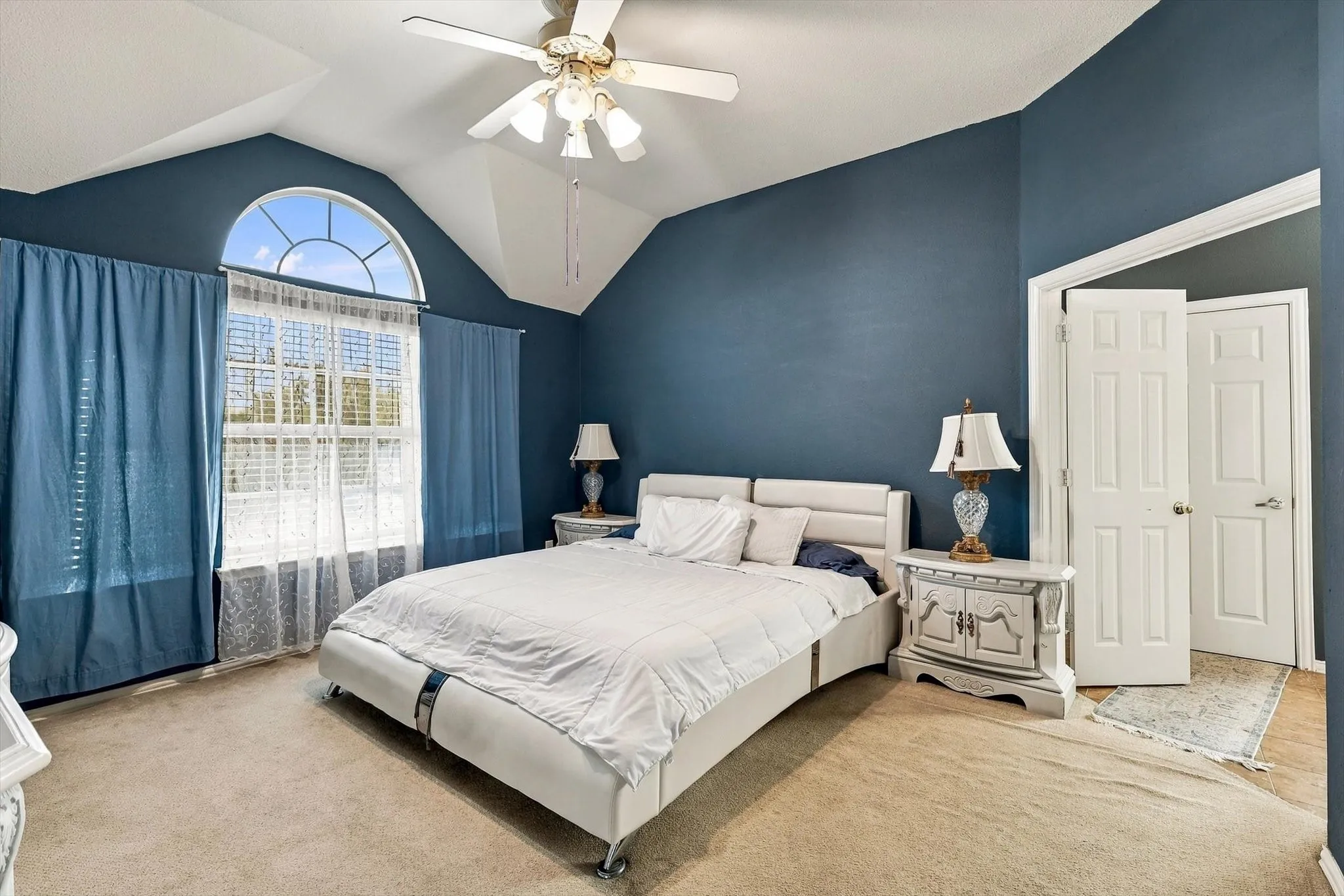 Single Family Residence For Sale in Denton County , 1706 Sunflower Drive, Corinth, Texas 76210, 4 Bedroom, 3 Bathroom, 2 Garage spaces, 2,659 Sqft, built in 2000, mls#21420032, Real Estate Agent in Corinth, Homes For Sale in Denton county, Homes For Sale in Corinth, Realtor in Corinth Texas, Real Estate Brokerage Independent Realty Texas, Luminita Cordes Realtor