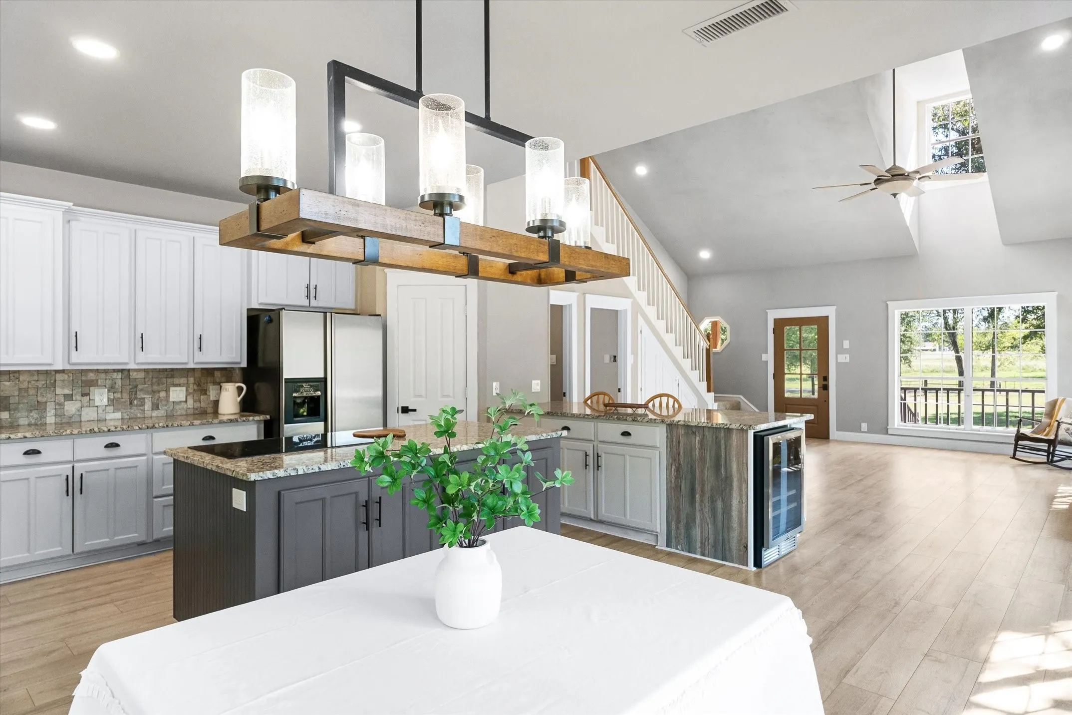 Farm For Sale in Van Zandt County , 1701 Vz County Road 3211, Wills Point, Texas 75169, 3 Bedroom, 3 Bathroom, Garage spaces, 1,855 Sqft, built in 1998, mls#21420074, Real Estate Agent in Wills Point, Homes For Sale in Van Zandt county, Homes For Sale in Wills Point, Realtor in Wills Point Texas, Real Estate Brokerage Independent Realty Texas, Luminita Cordes Realtor