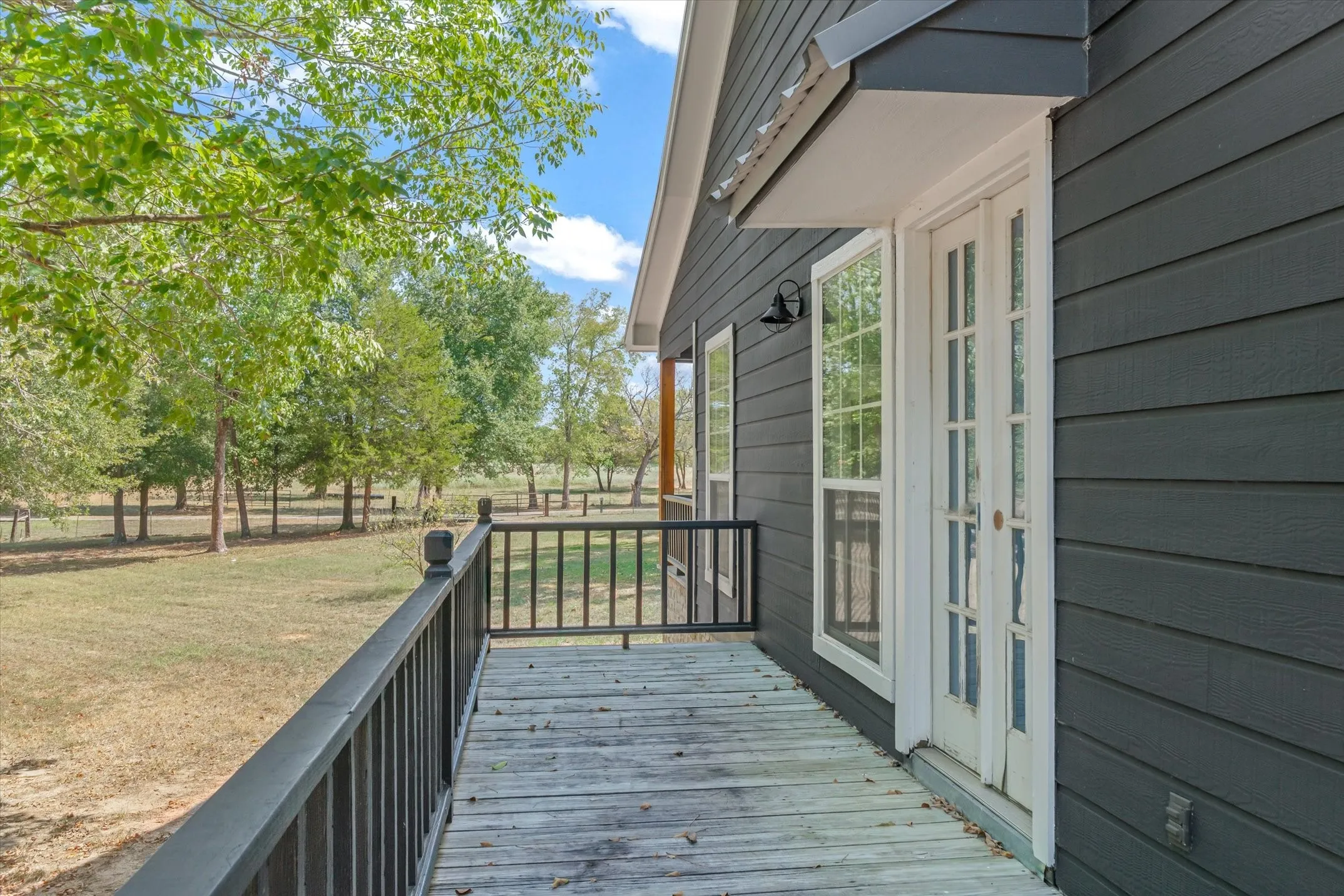 Farm For Sale in Van Zandt County , 1701 Vz County Road 3211, Wills Point, Texas 75169, 3 Bedroom, 3 Bathroom, Garage spaces, 1,855 Sqft, built in 1998, mls#21420074, Real Estate Agent in Wills Point, Homes For Sale in Van Zandt county, Homes For Sale in Wills Point, Realtor in Wills Point Texas, Real Estate Brokerage Independent Realty Texas, Luminita Cordes Realtor
