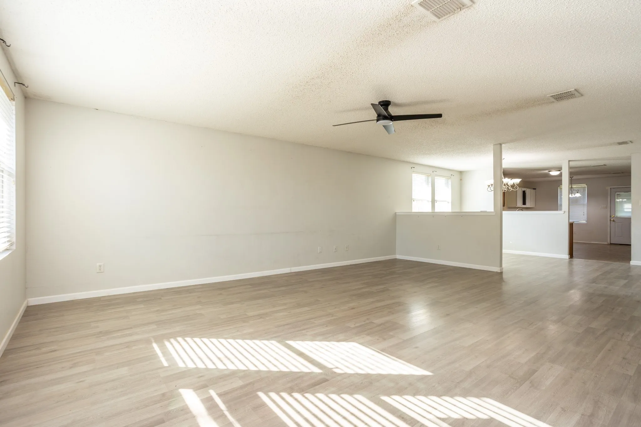 Spacious and Open living area