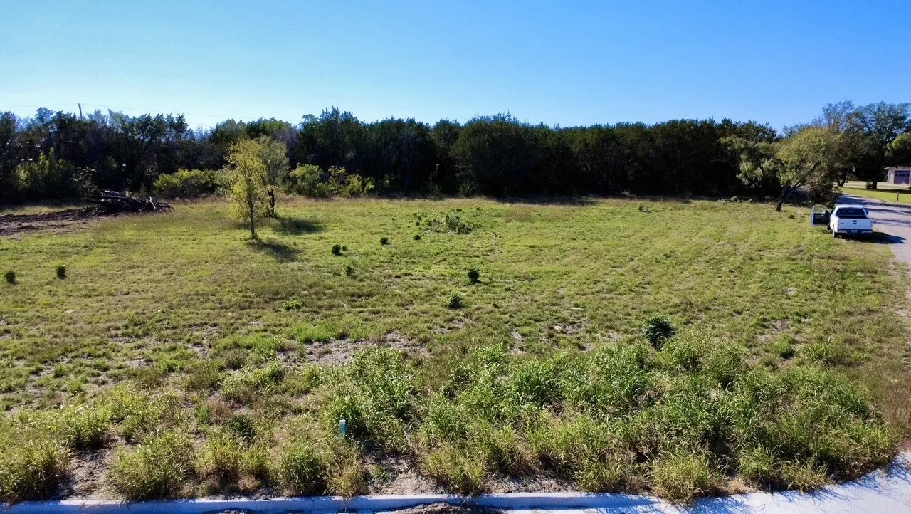 Unimproved Land For Sale in Hamilton County , TBD Piper Oaks Lane, Hamilton, Texas 76531, 0, 0, Garage spaces, 0 Sqft, built in 0, mls#21419952, Real Estate Agent in Hamilton, Homes For Sale in Hamilton county, Homes For Sale in Hamilton, Realtor in Hamilton Texas, Real Estate Brokerage Independent Realty Texas, Luminita Cordes Realtor