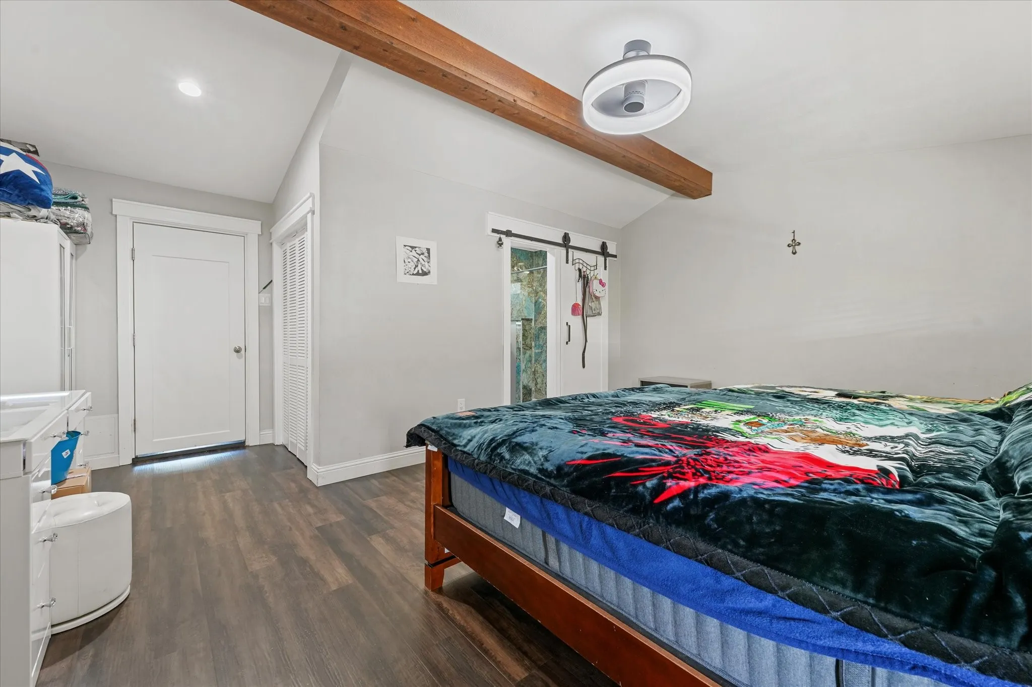 Single Family Residence For Sale in Tarrant County , 1405 Langston Street, Fort Worth, Texas 76105, 4 Bedroom, 3 Bathroom, Garage spaces, 1,456 Sqft, built in 1970, mls#21420128, Real Estate Agent in Fort Worth, Homes For Sale in Tarrant county, Homes For Sale in Fort Worth, Realtor in Fort Worth Texas, Real Estate Brokerage Independent Realty Texas, Luminita Cordes Realtor