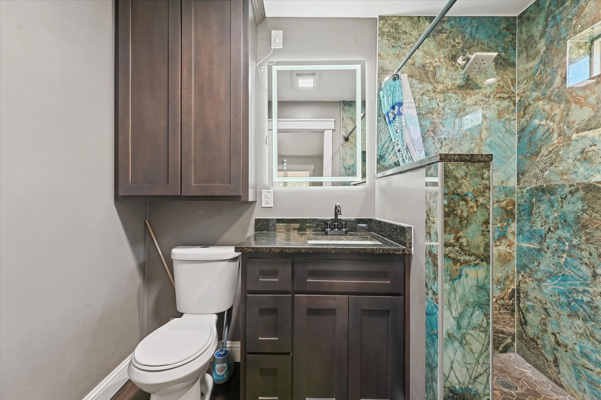 Single Family Residence For Sale in Tarrant County , 1405 Langston Street, Fort Worth, Texas 76105, 4 Bedroom, 3 Bathroom, Garage spaces, 1,456 Sqft, built in 1970, mls#21420128, Real Estate Agent in Fort Worth, Homes For Sale in Tarrant county, Homes For Sale in Fort Worth, Realtor in Fort Worth Texas, Real Estate Brokerage Independent Realty Texas, Luminita Cordes Realtor