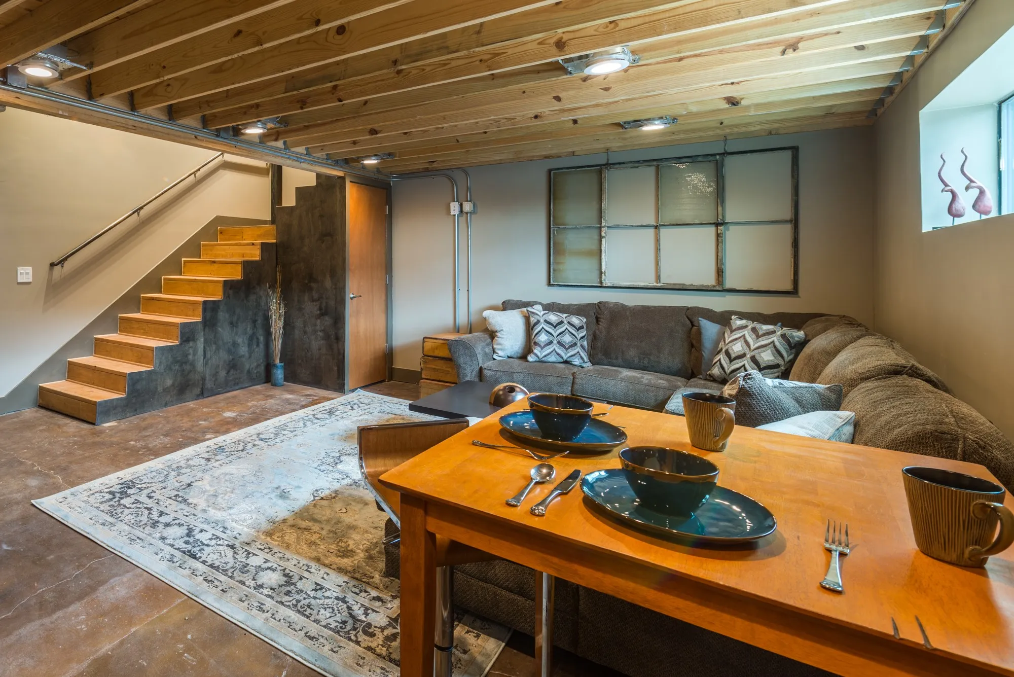 Townhouse For Rent in Dallas County , 3100 Commerce Street 160, Dallas, Texas 75226, 1 Bedroom, 1 Bathroom, Garage spaces, 1,000 Sqft, built in 1940, mls#21420137, Real Estate Agent in Dallas, Homes For Rent in Dallas county, Homes For Rent in Dallas, Realtor in Dallas Texas, Real Estate Brokerage Independent Realty Texas, Luminita Cordes Realtor