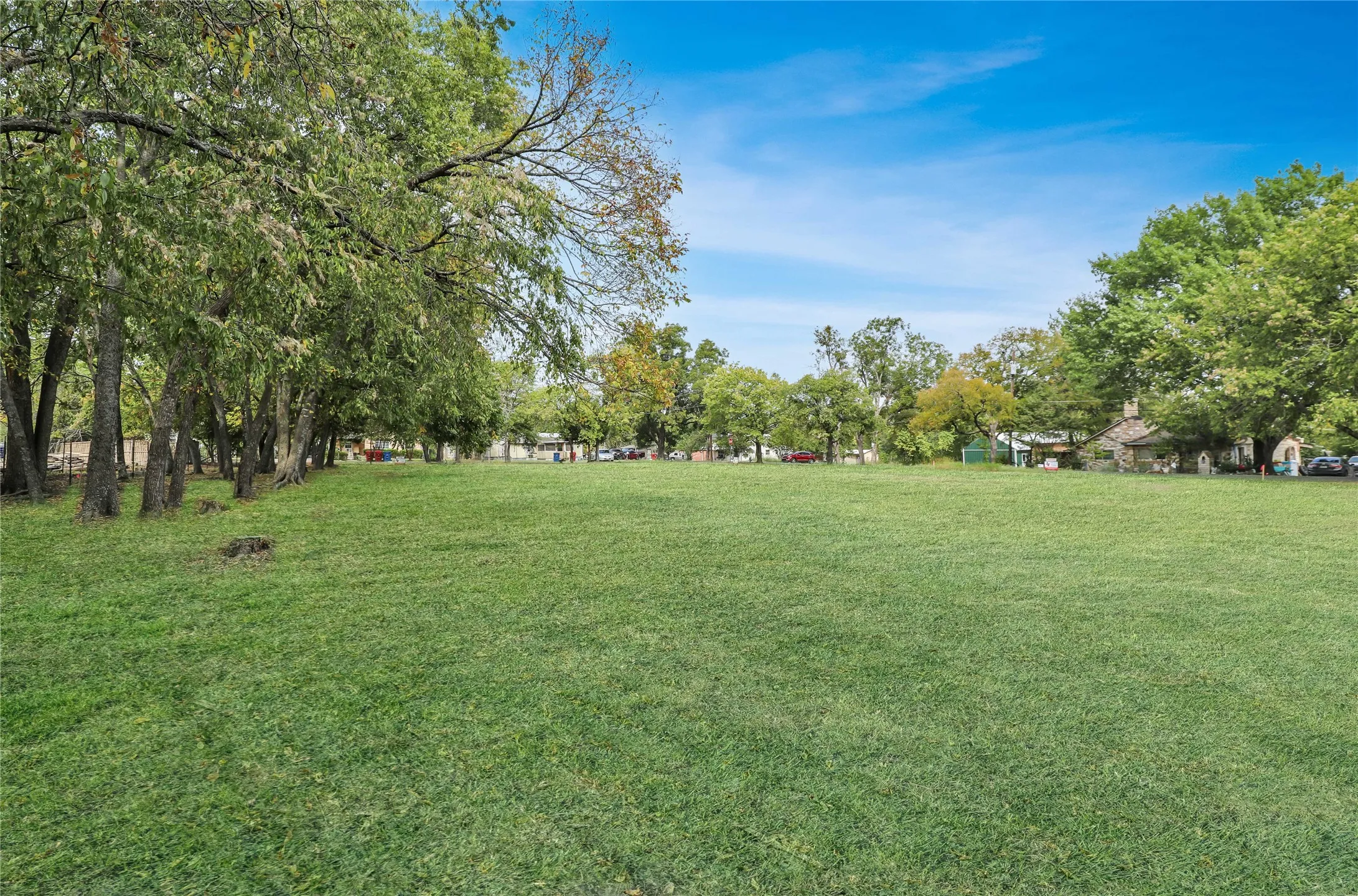 Unimproved Land For Sale in Collin County , 312 Davis St., Farmersville, Texas 75442, 0, 0, Garage spaces, 0 Sqft, built in 0, mls#21420143, Real Estate Agent in Farmersville, Homes For Sale in Collin county, Homes For Sale in Farmersville, Realtor in Farmersville Texas, Real Estate Brokerage Independent Realty Texas, Luminita Cordes Realtor