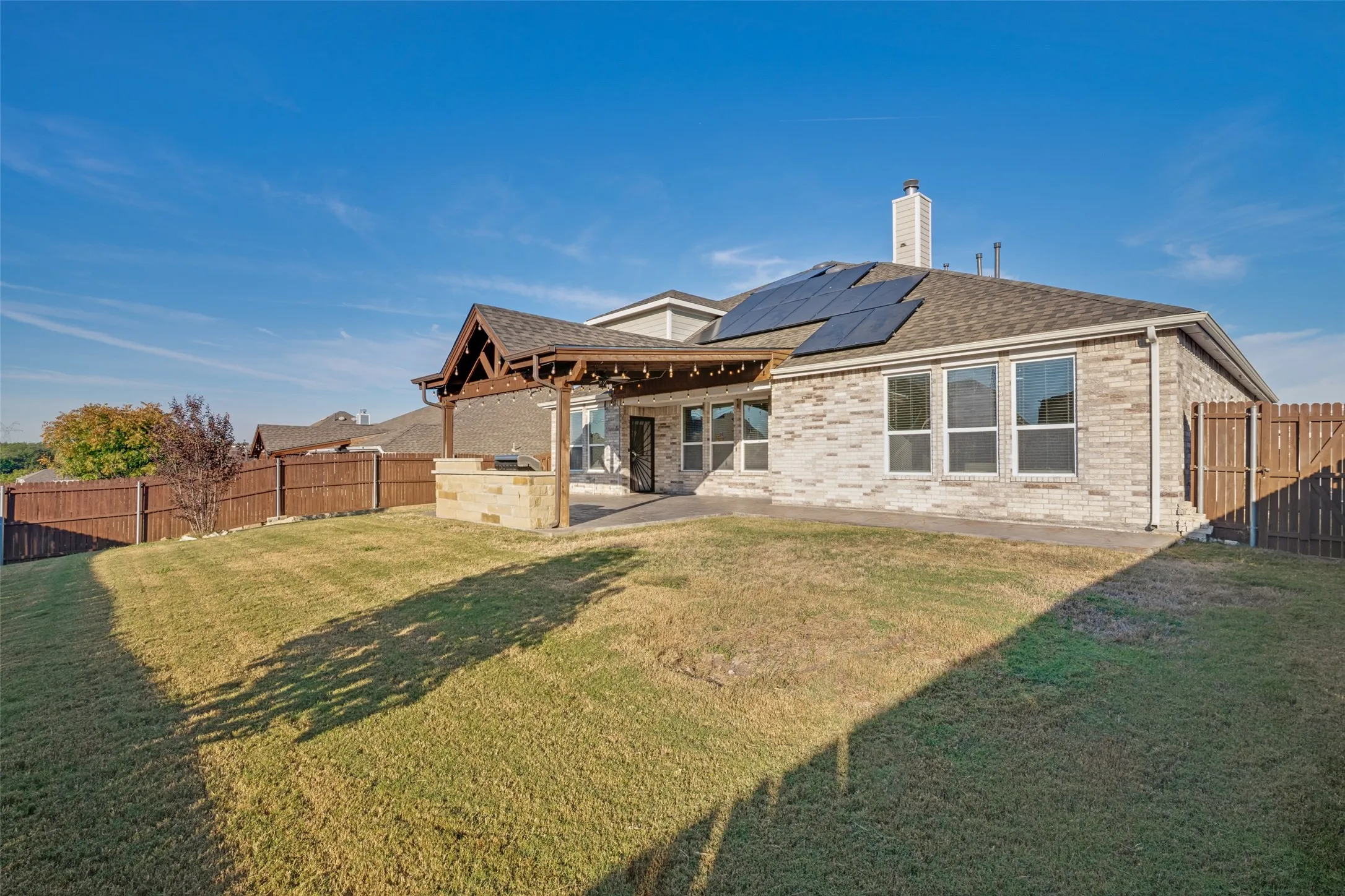 Single Family Residence For Rent in Collin County , 1612 Ringtail Drive, Wylie, Texas 75098, 5 Bedroom, 3 Bathroom, 2 Garage spaces, 2,805 Sqft, built in 2015, mls#21420161, Real Estate Agent in Wylie, Homes For Rent in Collin county, Homes For Rent in Wylie, Realtor in Wylie Texas, Real Estate Brokerage Independent Realty Texas, Luminita Cordes Realtor