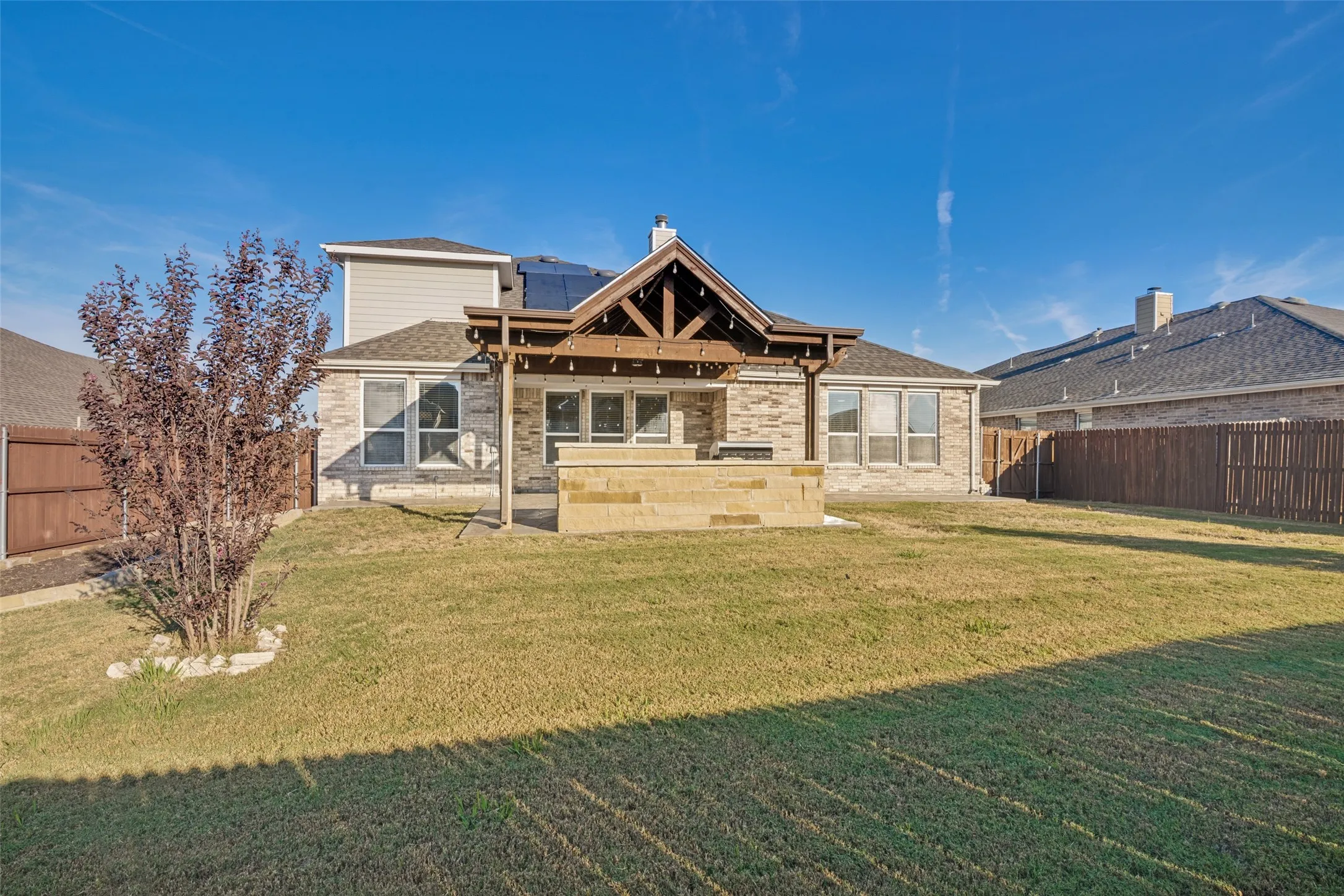 Single Family Residence For Rent in Collin County , 1612 Ringtail Drive, Wylie, Texas 75098, 5 Bedroom, 3 Bathroom, 2 Garage spaces, 2,805 Sqft, built in 2015, mls#21420161, Real Estate Agent in Wylie, Homes For Rent in Collin county, Homes For Rent in Wylie, Realtor in Wylie Texas, Real Estate Brokerage Independent Realty Texas, Luminita Cordes Realtor