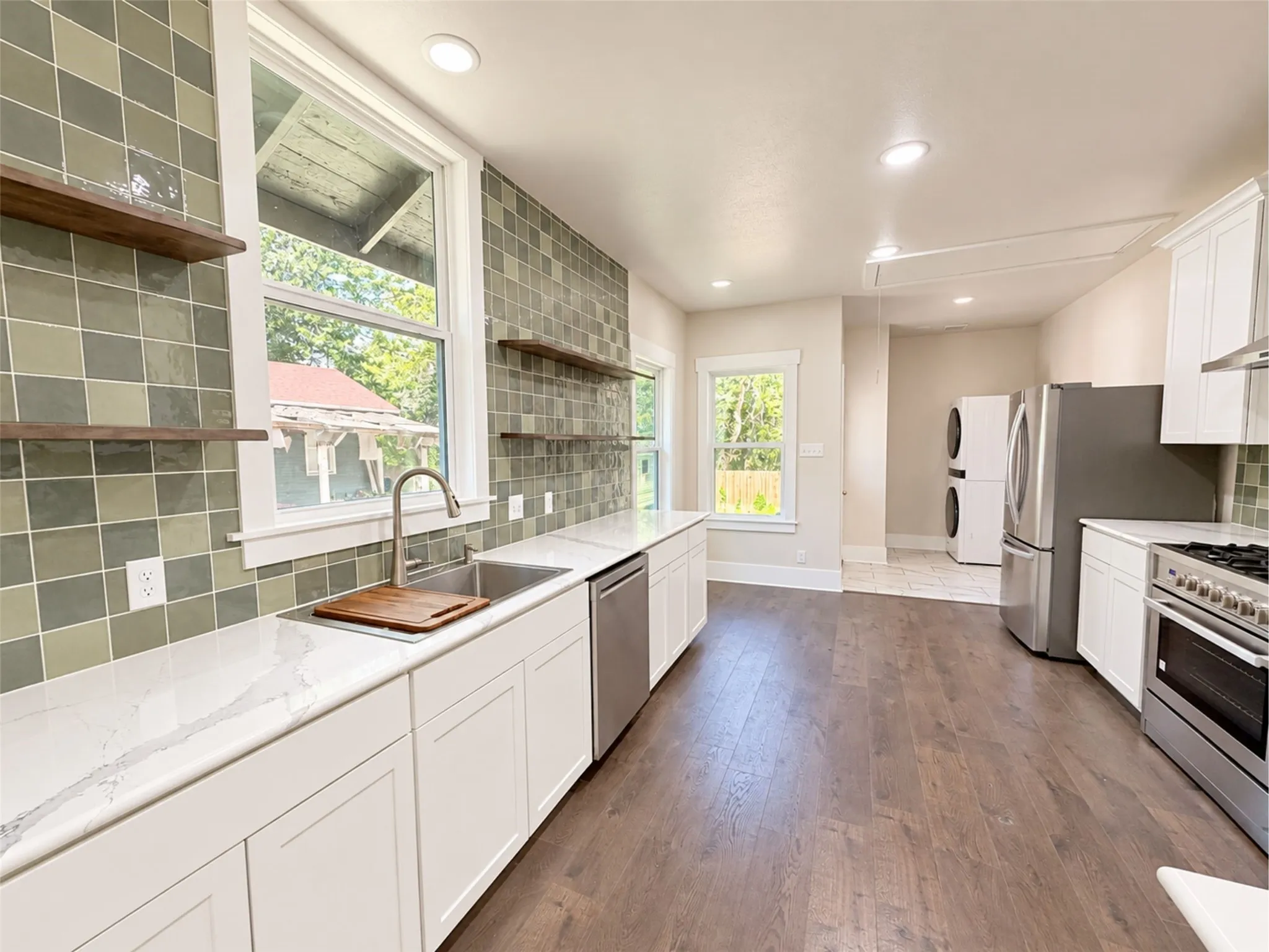 Single Family Residence For Sale in Hunt County , 1104 Park Street, Greenville, Texas 75401, 3 Bedroom, 2 Bathroom, Garage spaces, 1,470 Sqft, built in 1940, mls#21420173, Real Estate Agent in Greenville, Homes For Sale in Hunt county, Homes For Sale in Greenville, Realtor in Greenville Texas, Real Estate Brokerage Independent Realty Texas, Luminita Cordes Realtor