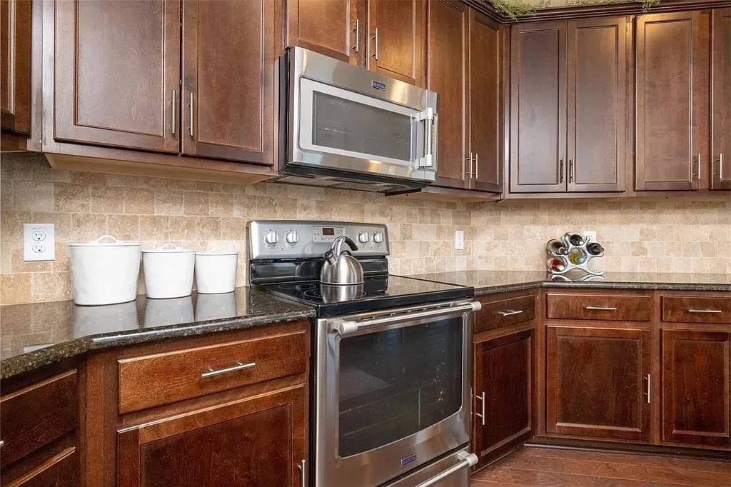 Single Family Residence For Rent in Denton County , 11625 Parade Drive, Frisco, Texas 75036, 4 Bedroom, 3 Bathroom, 2 Garage spaces, 2,929 Sqft, built in 2014, mls#21420129, Real Estate Agent in Frisco, Homes For Rent in Denton county, Homes For Rent in Frisco, Realtor in Frisco Texas, Real Estate Brokerage Independent Realty Texas, Luminita Cordes Realtor