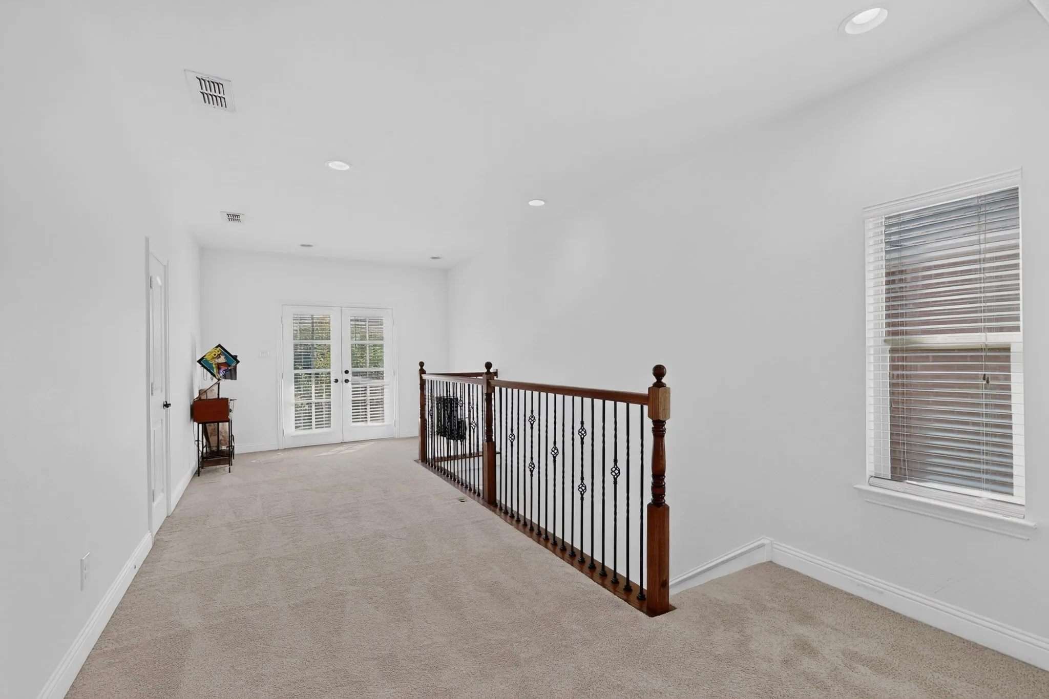 Single Family Residence For Rent in Dallas County , 6606 Windward View Drive, Rowlett, Texas 75088, 4 Bedroom, 4 Bathroom, 2 Garage spaces, 2,645 Sqft, built in 2017, mls#21420219, Real Estate Agent in Rowlett, Homes For Rent in Dallas county, Homes For Rent in Rowlett, Realtor in Rowlett Texas, Real Estate Brokerage Independent Realty Texas, Luminita Cordes Realtor
