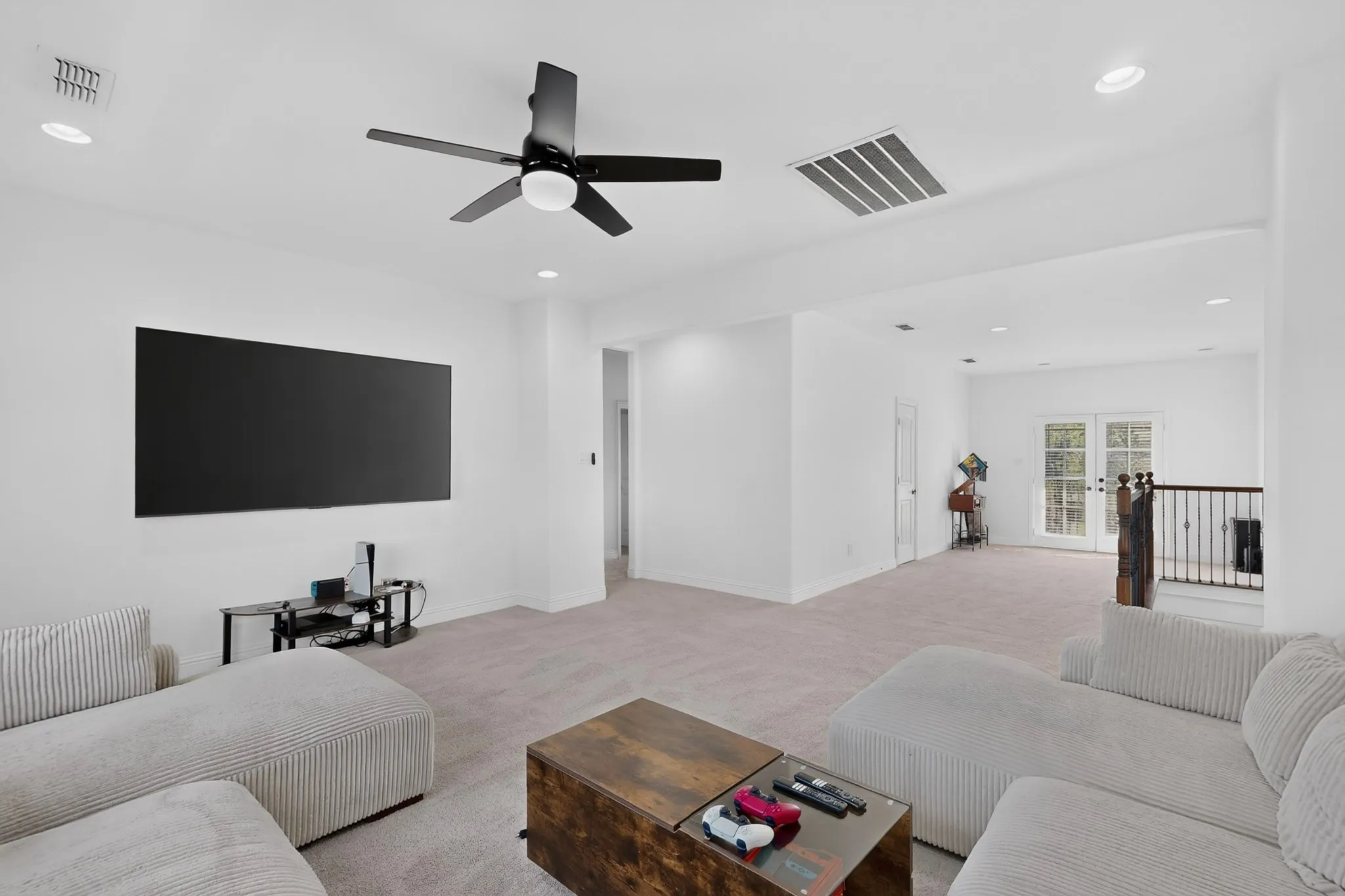 Single Family Residence For Rent in Dallas County , 6606 Windward View Drive, Rowlett, Texas 75088, 4 Bedroom, 4 Bathroom, 2 Garage spaces, 2,645 Sqft, built in 2017, mls#21420219, Real Estate Agent in Rowlett, Homes For Rent in Dallas county, Homes For Rent in Rowlett, Realtor in Rowlett Texas, Real Estate Brokerage Independent Realty Texas, Luminita Cordes Realtor