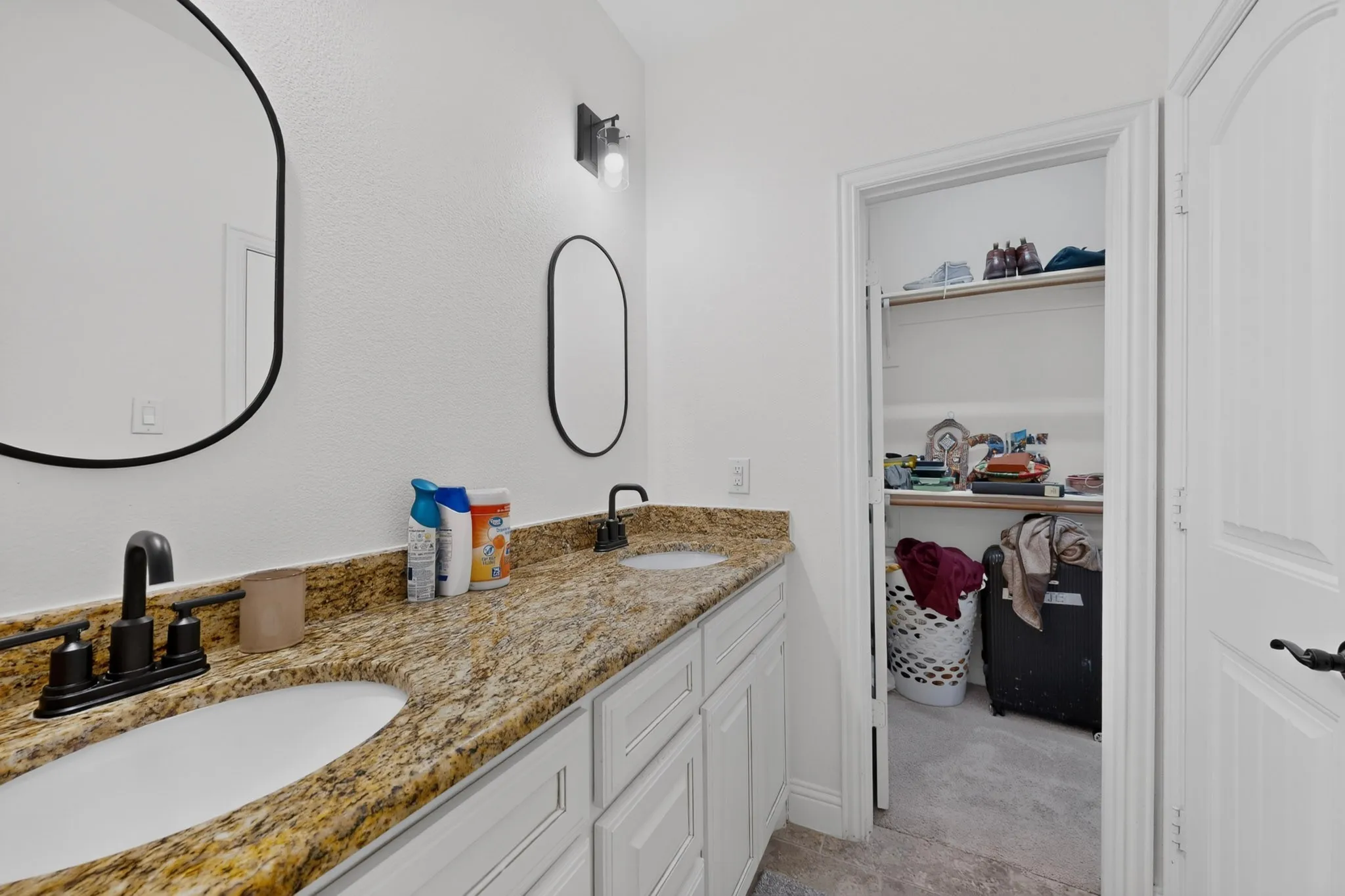 Single Family Residence For Rent in Dallas County , 6606 Windward View Drive, Rowlett, Texas 75088, 4 Bedroom, 4 Bathroom, 2 Garage spaces, 2,645 Sqft, built in 2017, mls#21420219, Real Estate Agent in Rowlett, Homes For Rent in Dallas county, Homes For Rent in Rowlett, Realtor in Rowlett Texas, Real Estate Brokerage Independent Realty Texas, Luminita Cordes Realtor