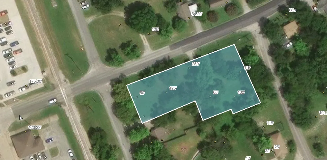 Unimproved Land For Sale in Grayson County , 302 E Jefferson Street, Van Alstyne, Texas 75495, 0, 0, Garage spaces, 0 Sqft, built in 0, mls#21420227, Real Estate Agent in Van Alstyne, Homes For Sale in Grayson county, Homes For Sale in Van Alstyne, Realtor in Van Alstyne Texas, Real Estate Brokerage Independent Realty Texas, Luminita Cordes Realtor
