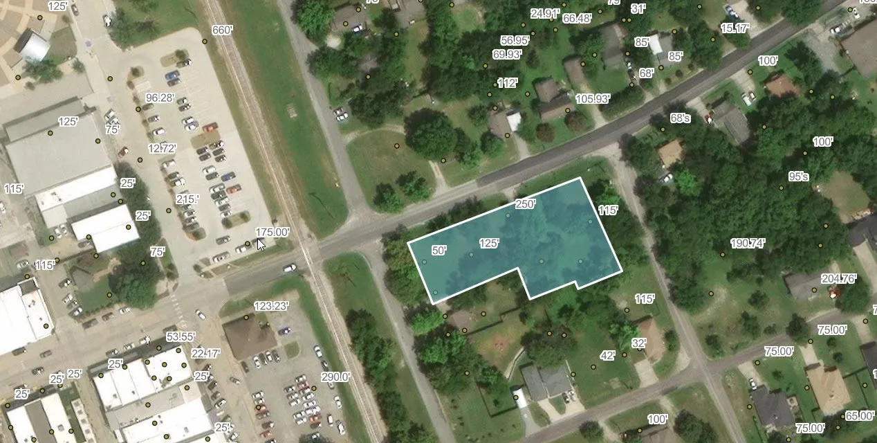 Unimproved Land For Sale in Grayson County , 302 E Jefferson Street, Van Alstyne, Texas 75495, 0, 0, Garage spaces, 0 Sqft, built in 0, mls#21420227, Real Estate Agent in Van Alstyne, Homes For Sale in Grayson county, Homes For Sale in Van Alstyne, Realtor in Van Alstyne Texas, Real Estate Brokerage Independent Realty Texas, Luminita Cordes Realtor