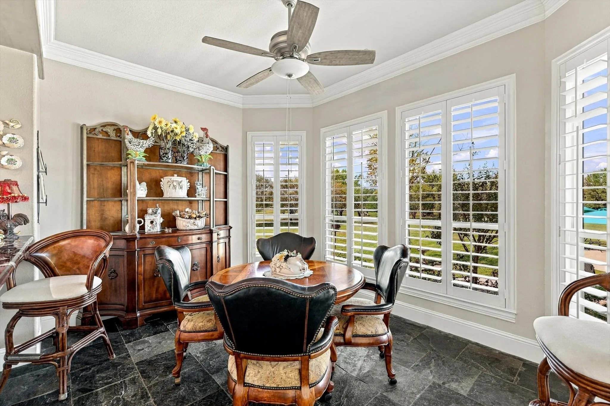 Breakfast Room