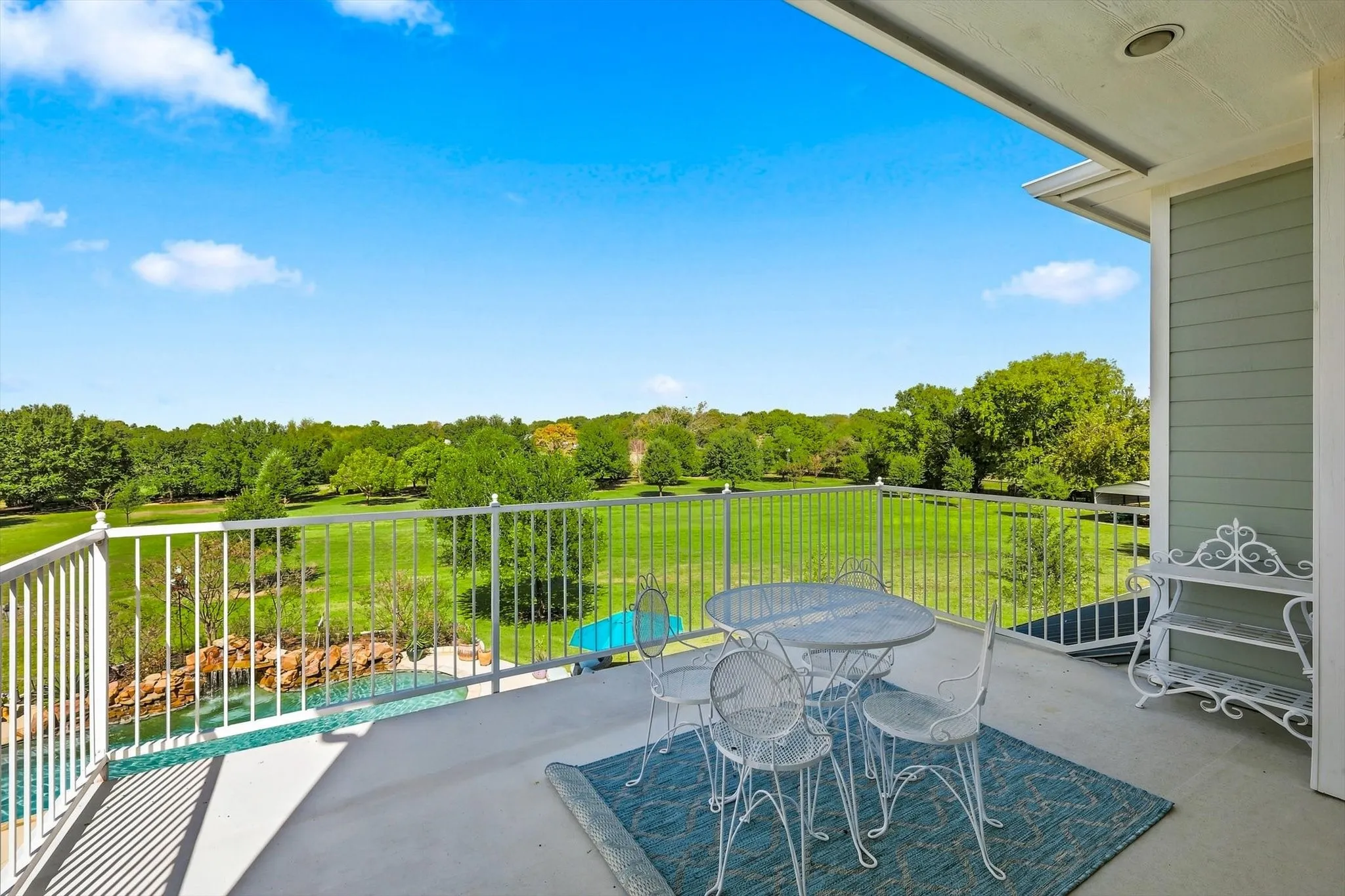 Single Family Residence For Sale in Tarrant County , 7949 Grimsley Gibson Road, Mansfield, Texas 76063, 3 Bedroom, 3 Bathroom, 2 Garage spaces, 3,298 Sqft, built in 2009, mls#21419868, Real Estate Agent in Mansfield, Homes For Sale in Tarrant county, Homes For Sale in Mansfield, Realtor in Mansfield Texas, Real Estate Brokerage Independent Realty Texas, Luminita Cordes Realtor